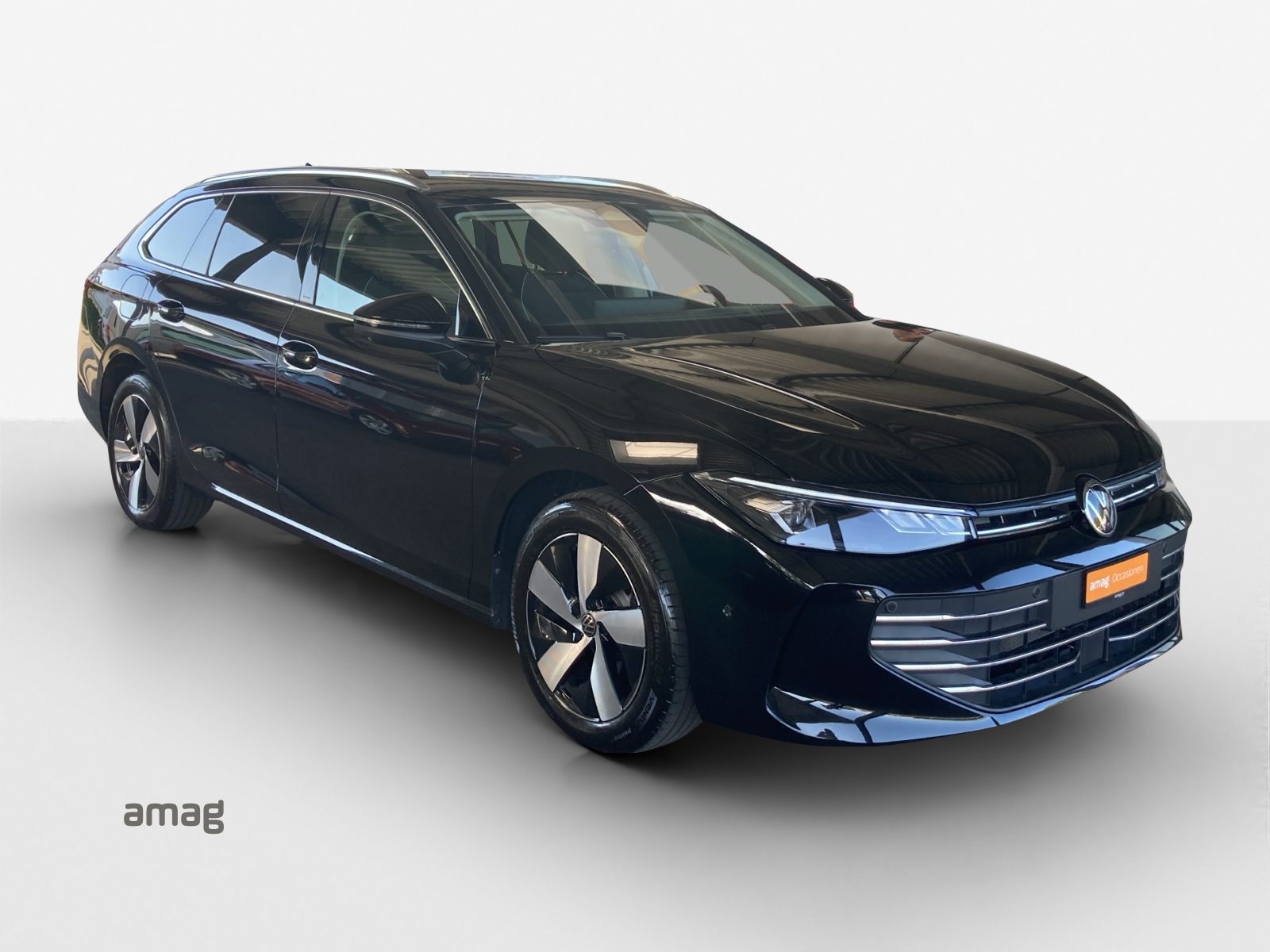 VW Passat Variant 2.0 TDI evo Business 4 Motion DSG-image-5