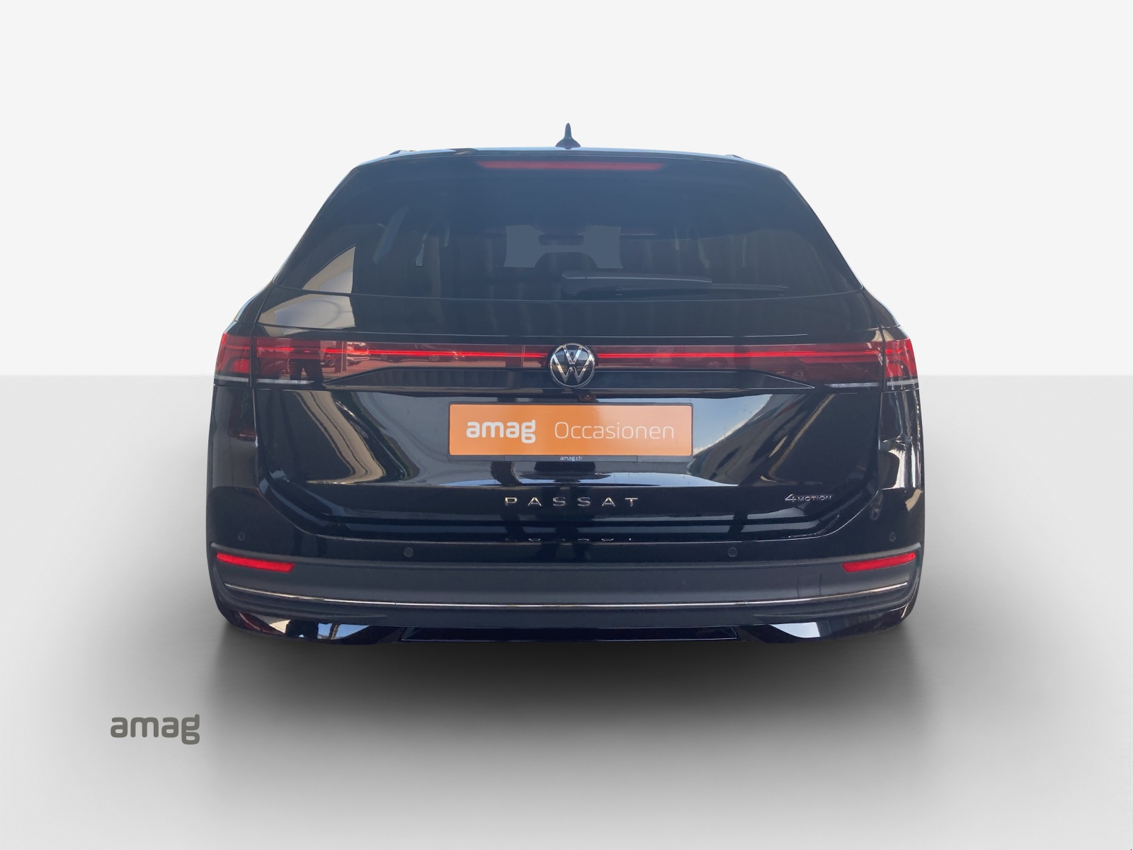 VW Passat Variant 2.0 TDI evo Business 4 Motion DSG-image-3