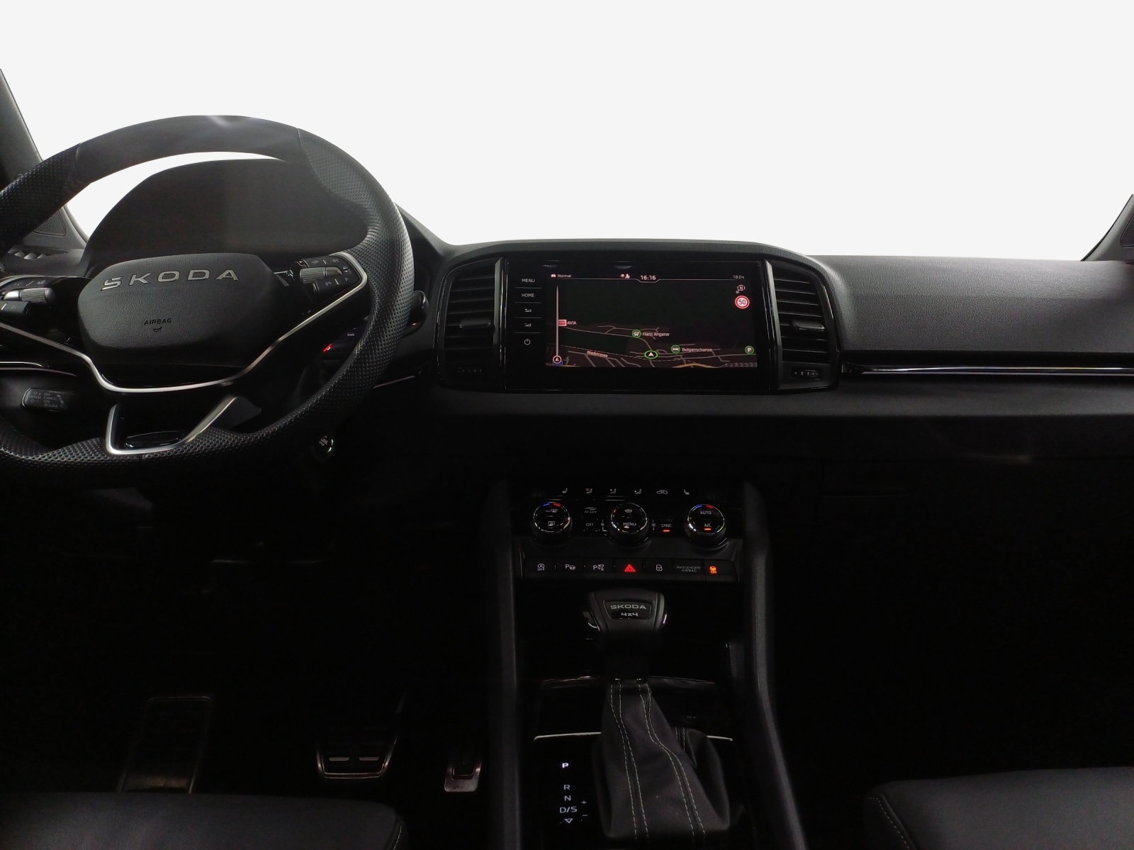 SKODA Karoq 2.0 TSI SportLine 4x4 DSG-image-8