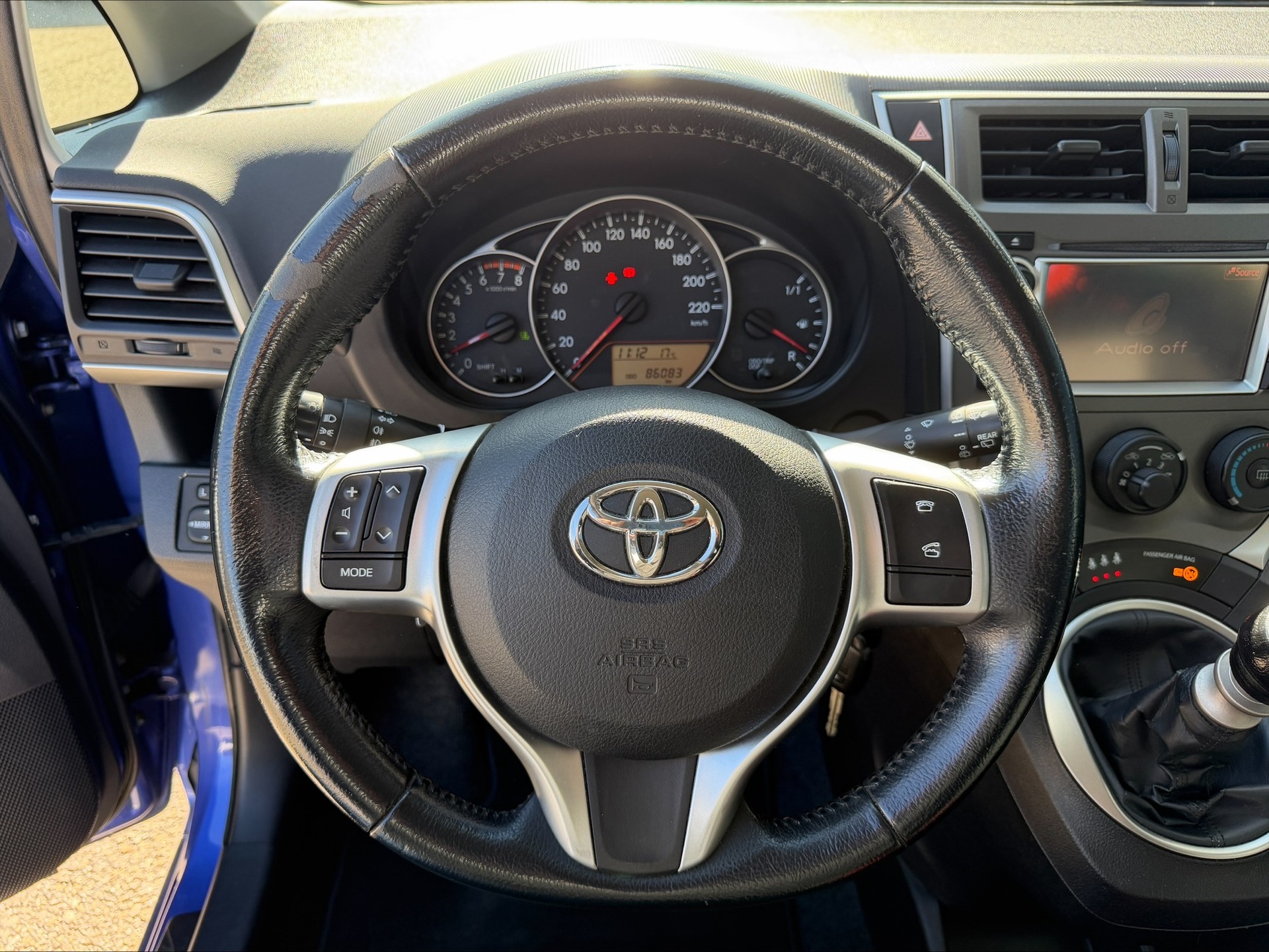 TOYOTA Verso-S 1.33 Linea Luna-image-6