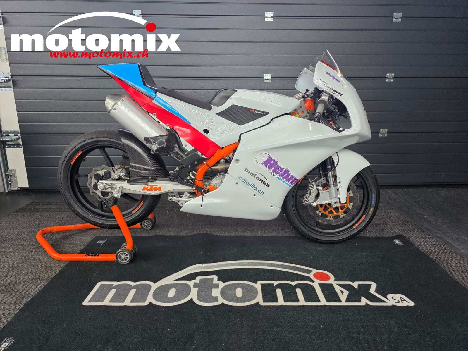 KTM RC4R-showroom-element-3