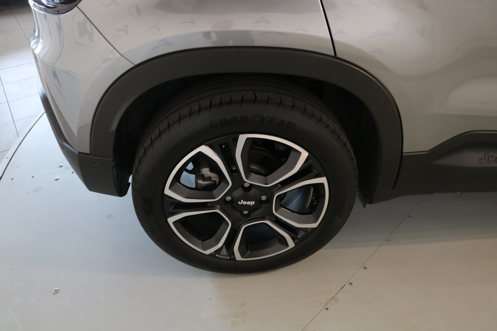 JEEP Avenger 54kWh Summit-image-17
