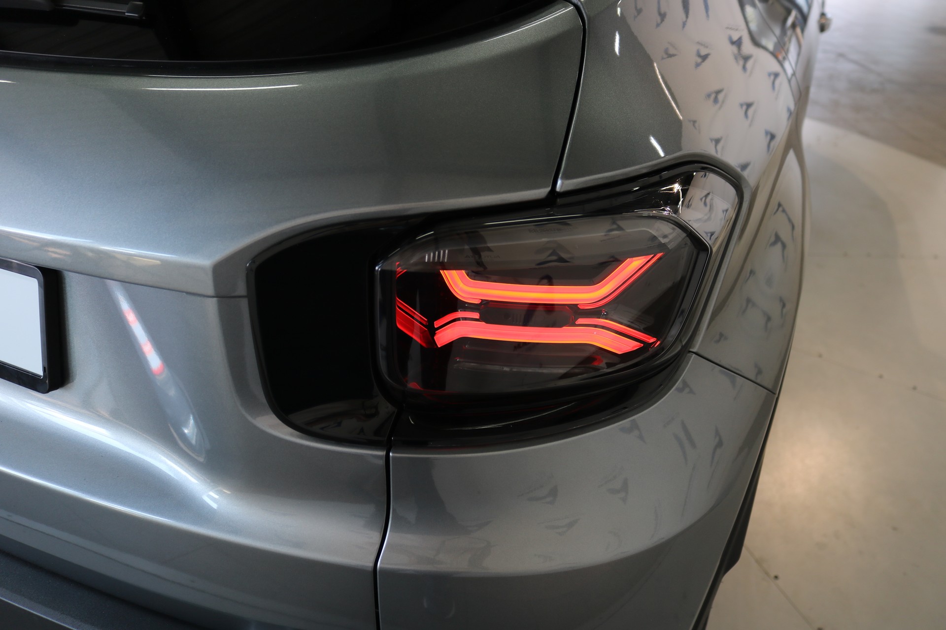 JEEP Avenger 54kWh Summit-image-38