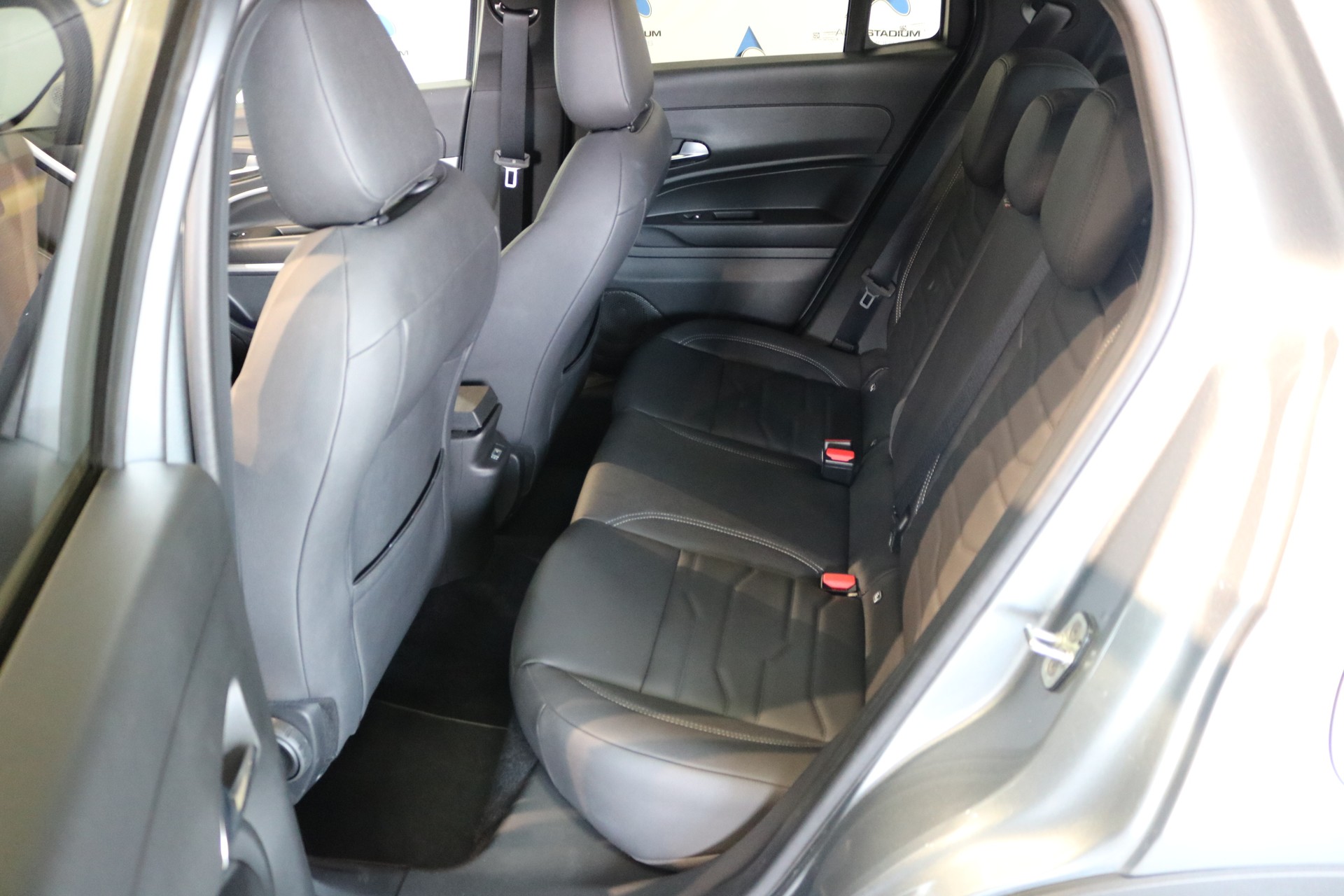 JEEP Avenger 54kWh Summit-image-34