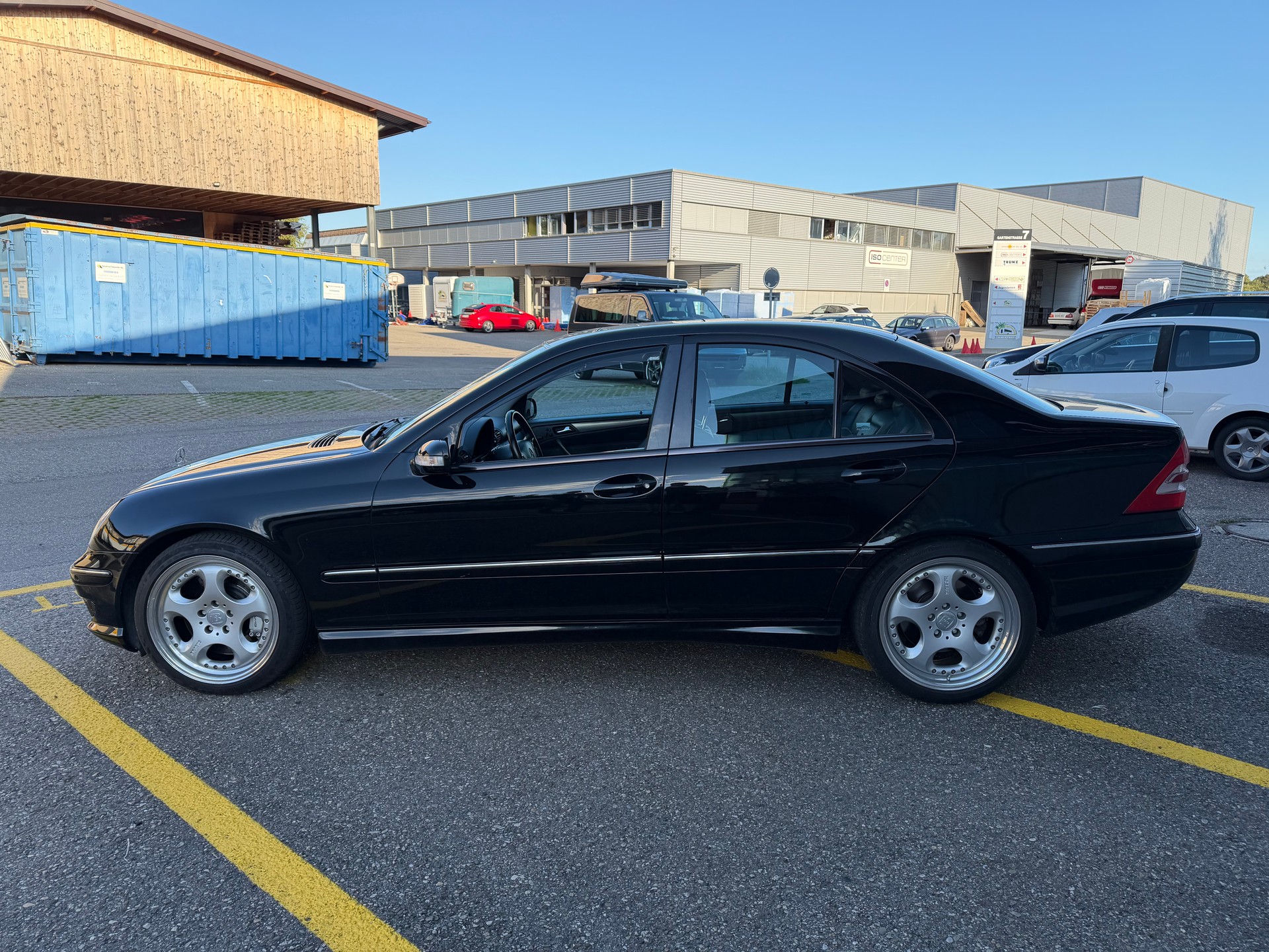 MERCEDES-BENZ C 32 AMG Automatic-image-2