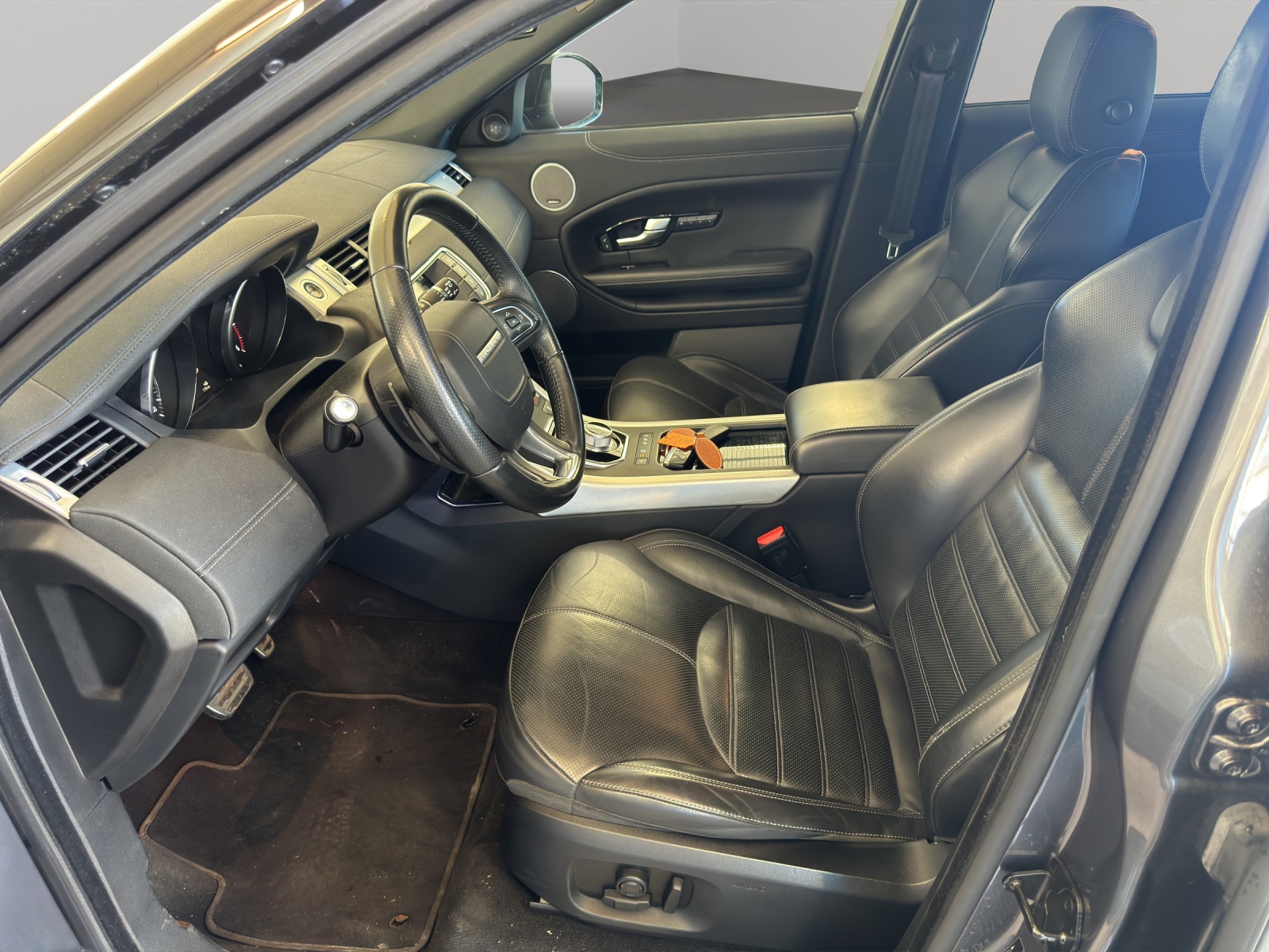 LAND ROVER Range Rover Evoque 2.0 TD4 HSE Dynamic AT9-image-8