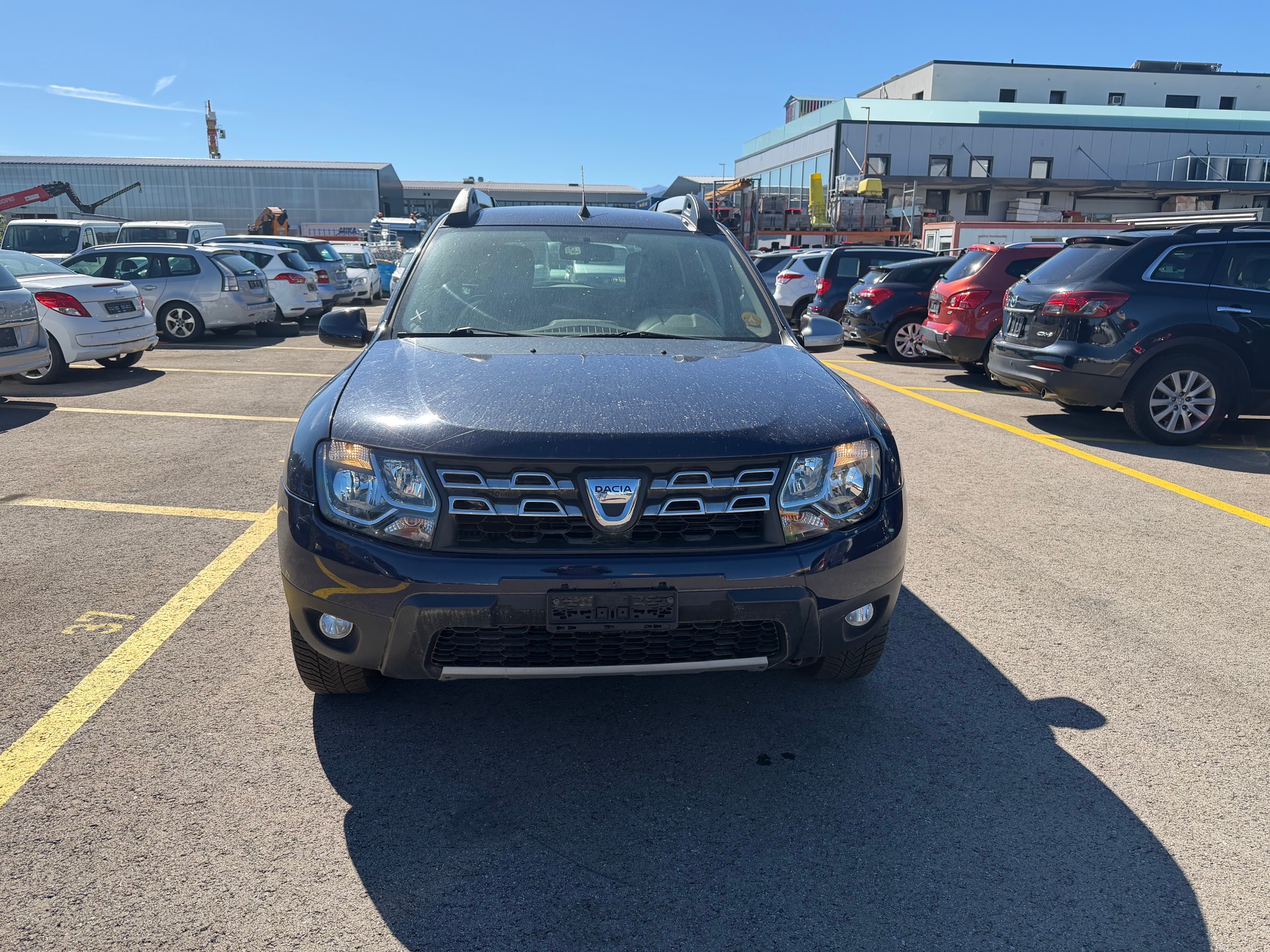 DACIA Duster 1.2 T Lauréate 4x4-image-1