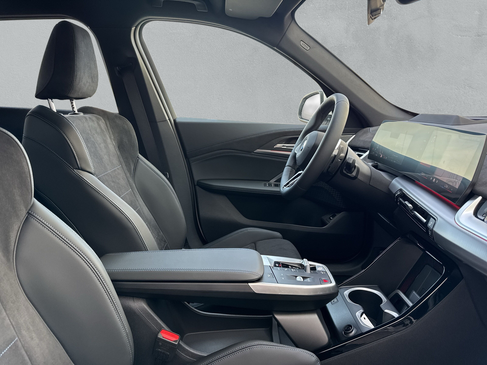 BMW X1 xDrive 30e M Sport-image-13