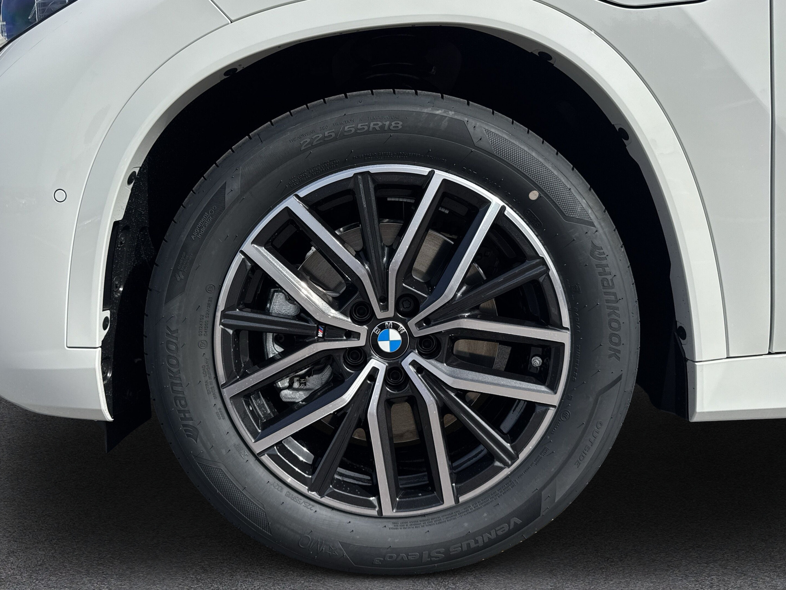 BMW X1 xDrive 30e M Sport-image-9