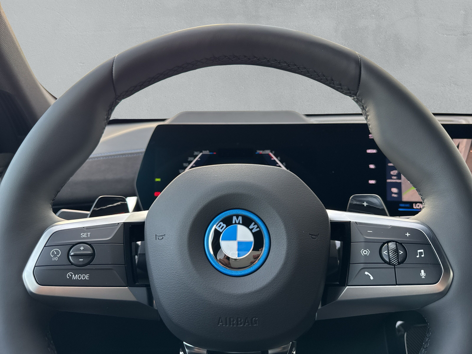 BMW X1 xDrive 30e M Sport-image-22