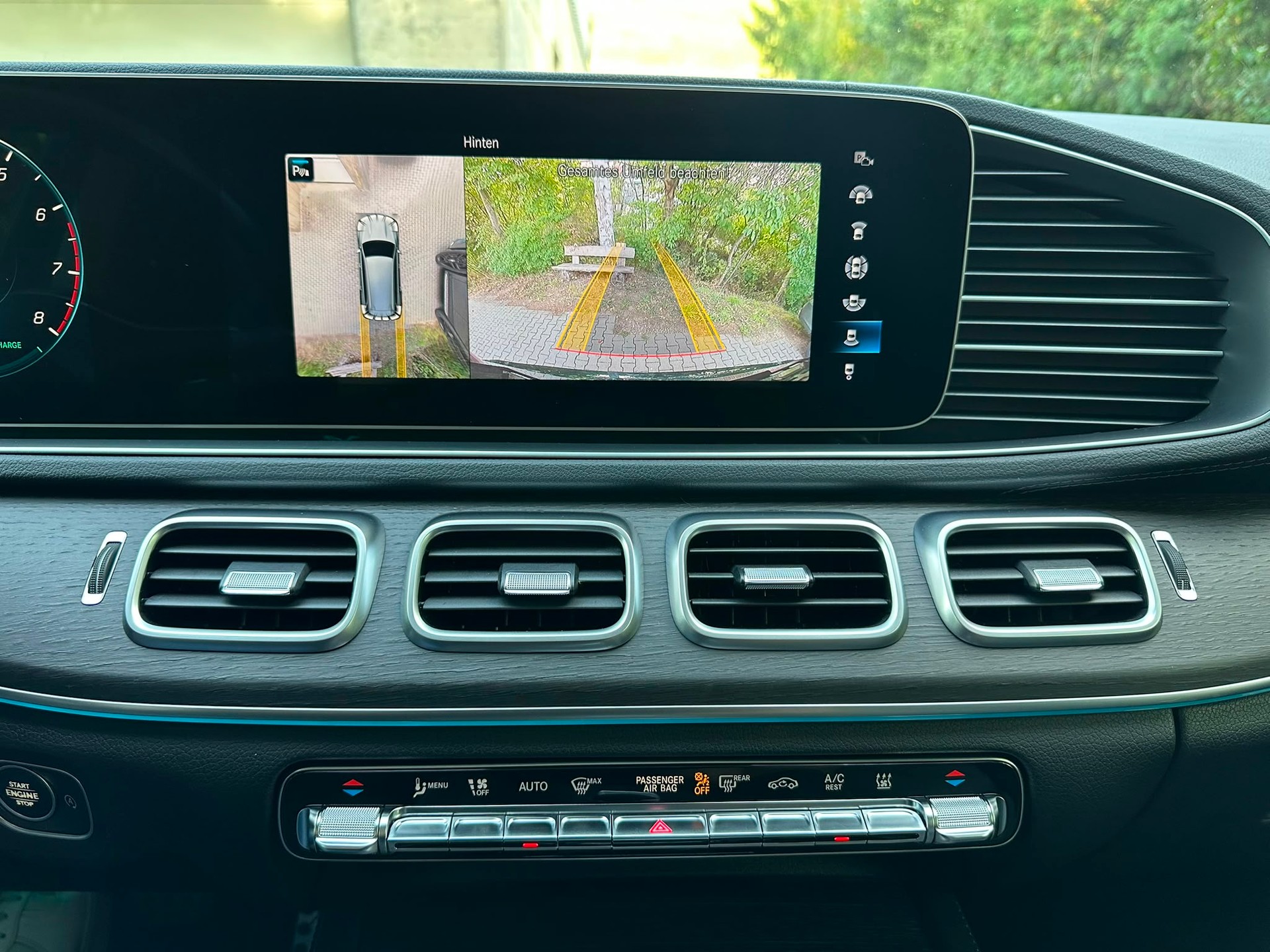 MERCEDES-BENZ GLS 580 4Matic AMG Line 9G-Tronic-image-26