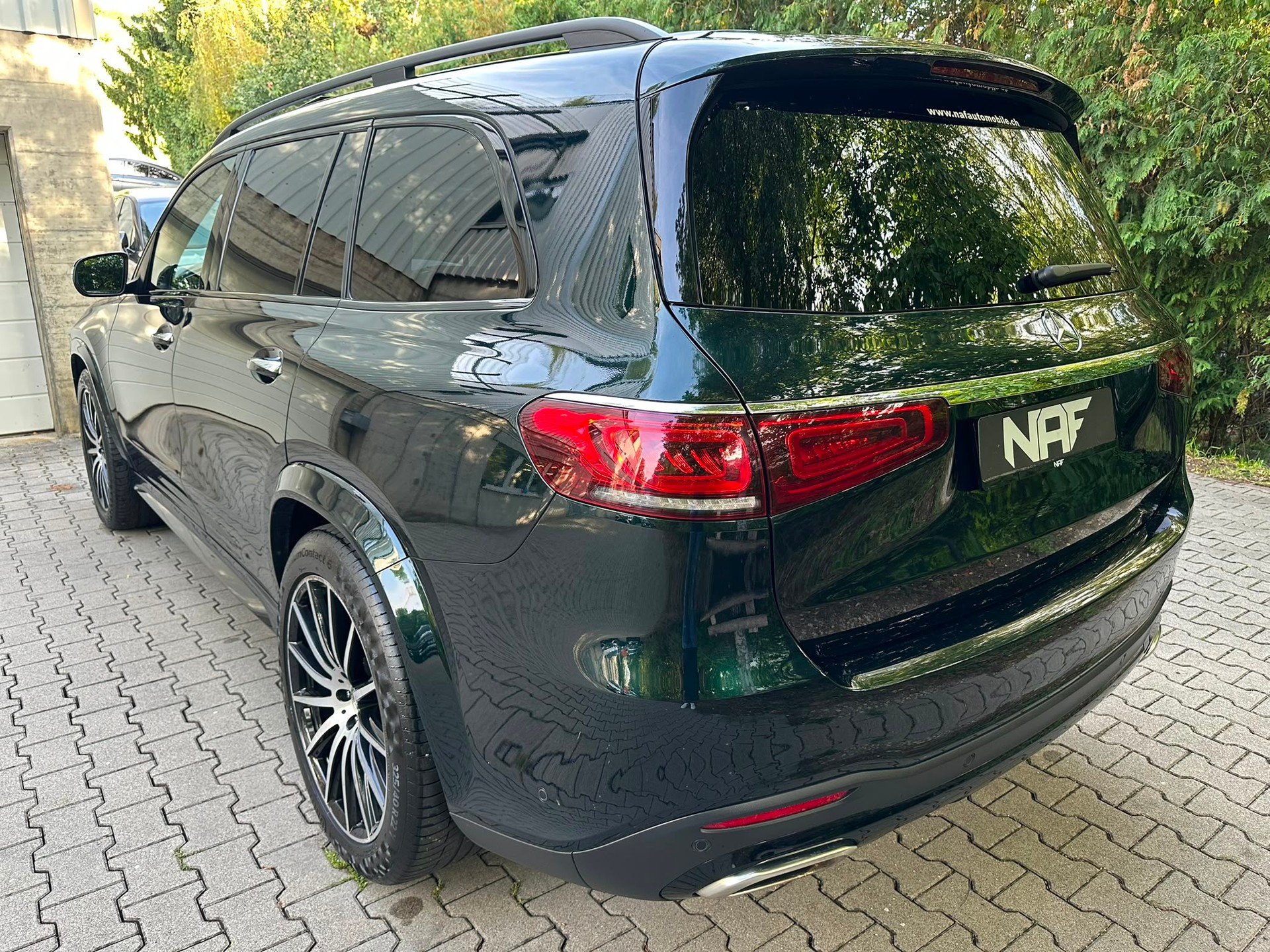 MERCEDES-BENZ GLS 580 4Matic AMG Line 9G-Tronic-image-2
