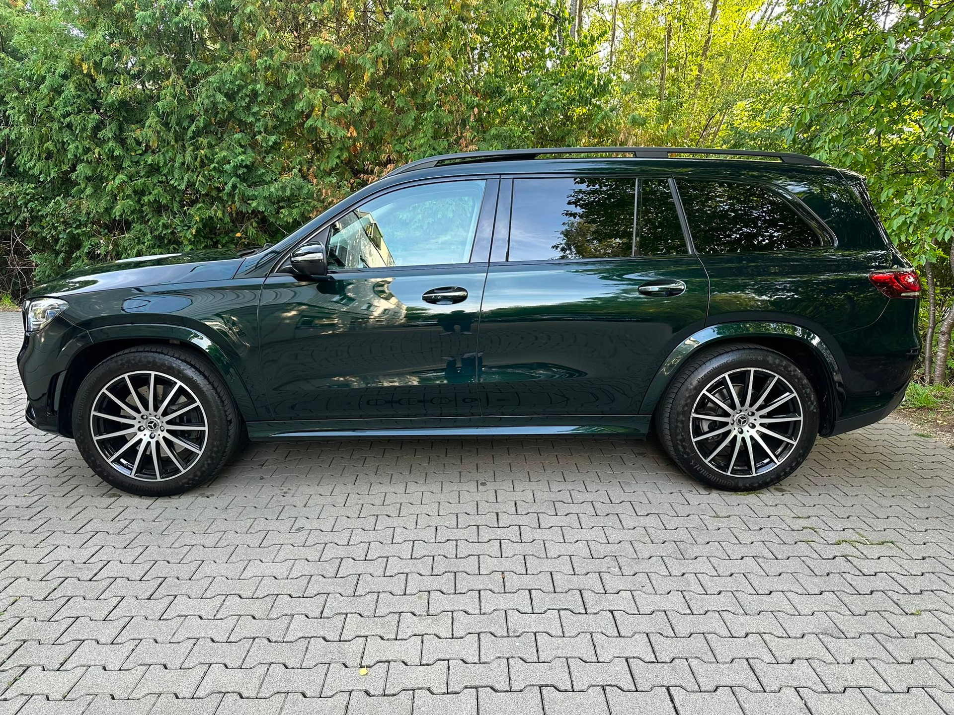 MERCEDES-BENZ GLS 580 4Matic AMG Line 9G-Tronic-image-1