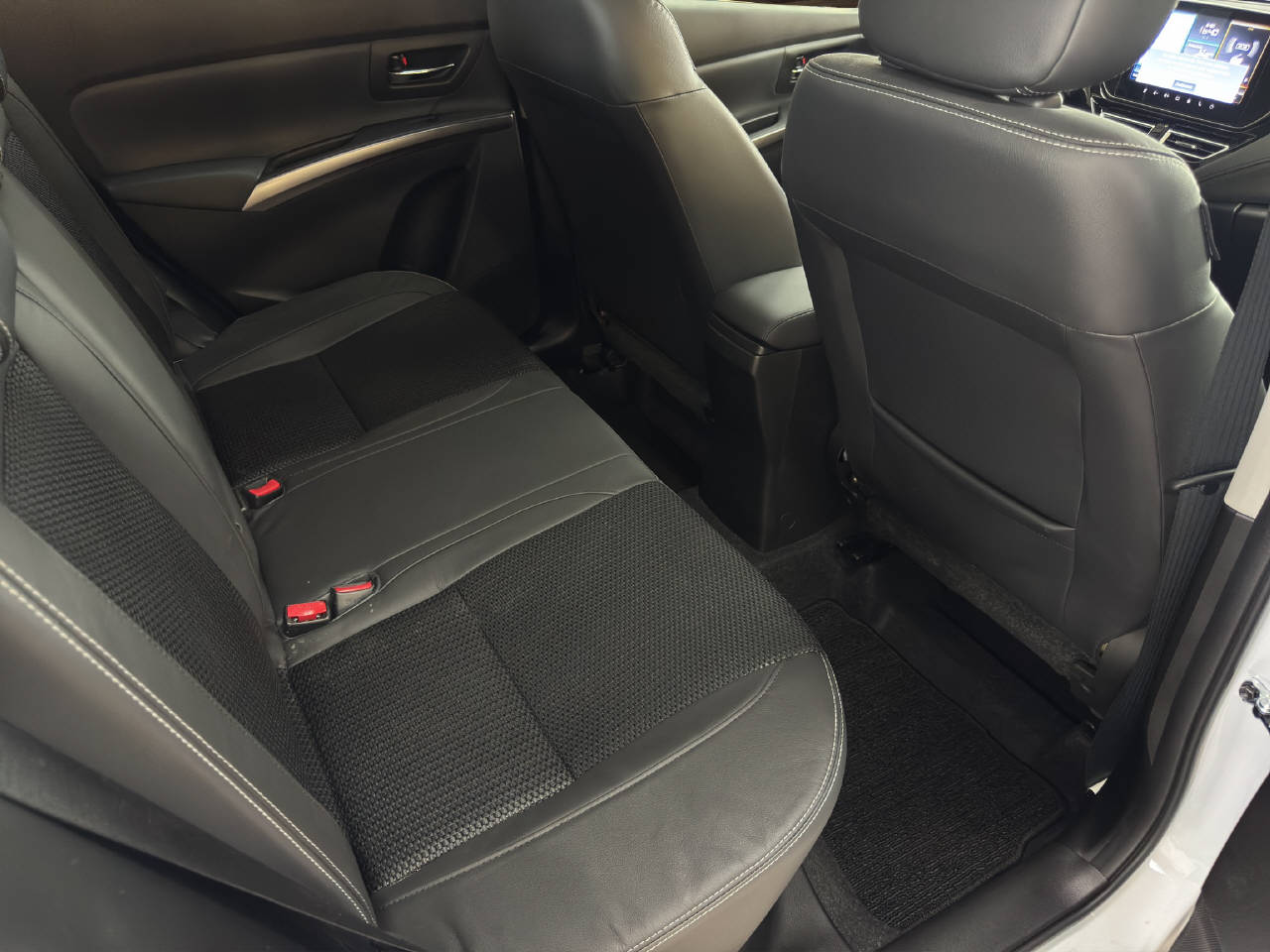 SUZUKI S-Cross 1.5 Piz Sulai Top Hybrid 4x4-image-8
