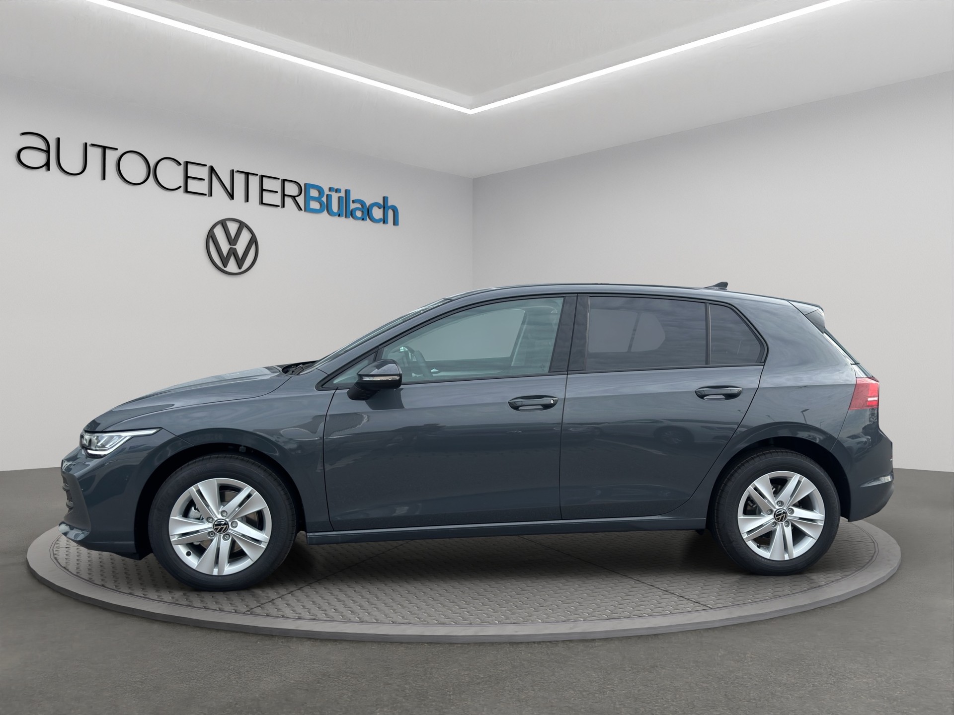 VW Golf 1.5 e TSI mHEV Value DSG-image-7
