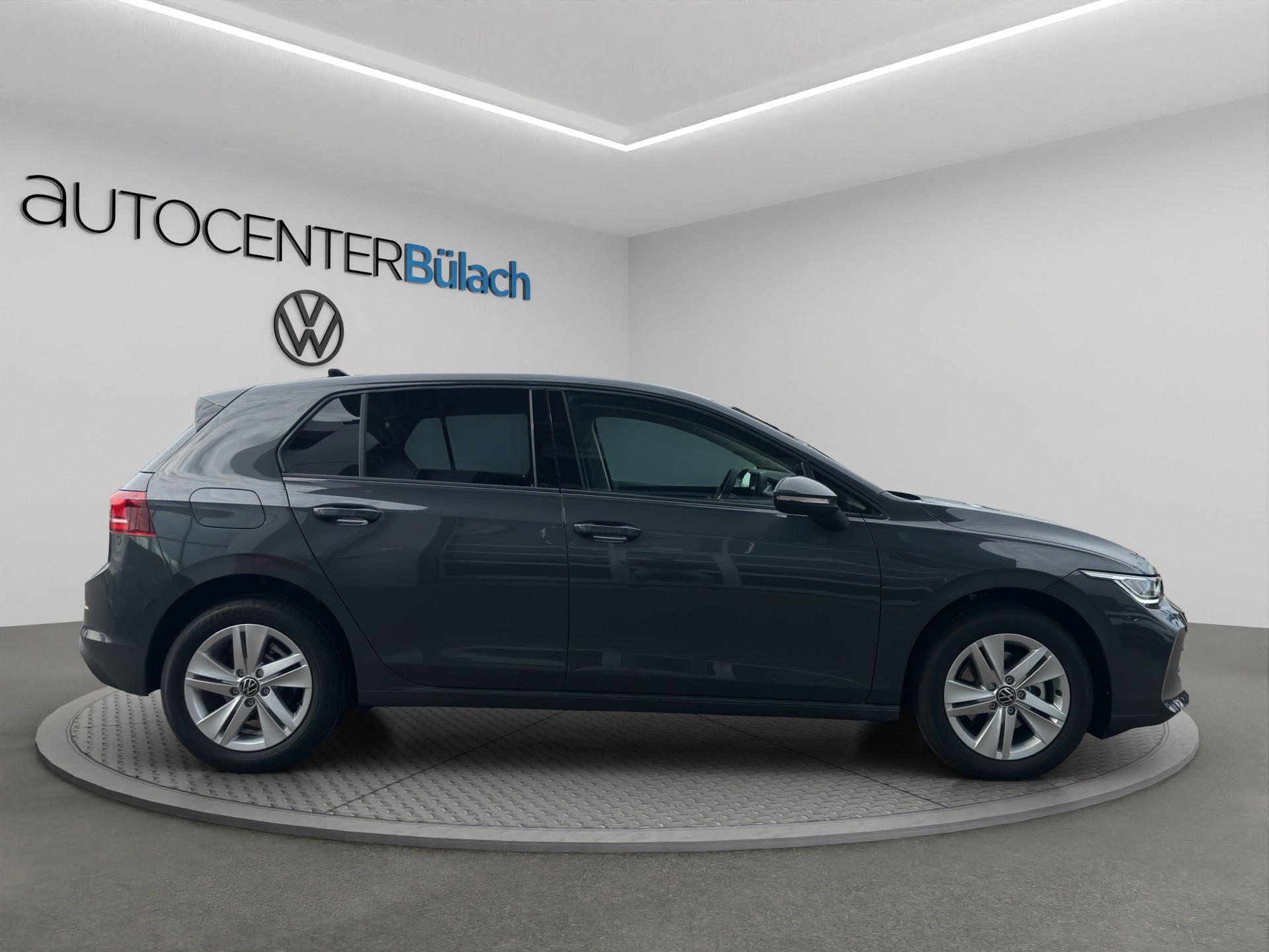 VW Golf 1.5 e TSI mHEV Value DSG-image-3