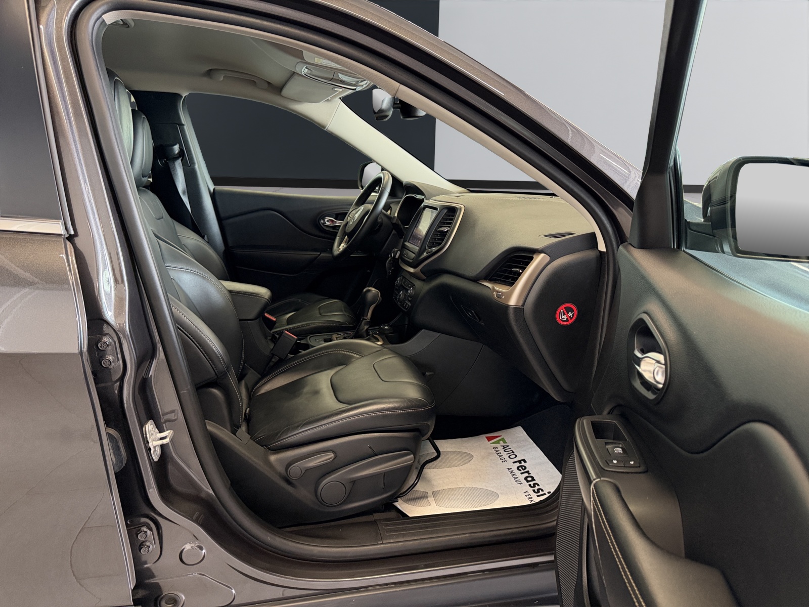 JEEP Limited 2.4 AWD-image-26