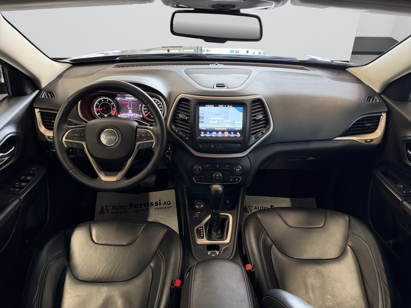 JEEP Limited 2.4 AWD-image-11