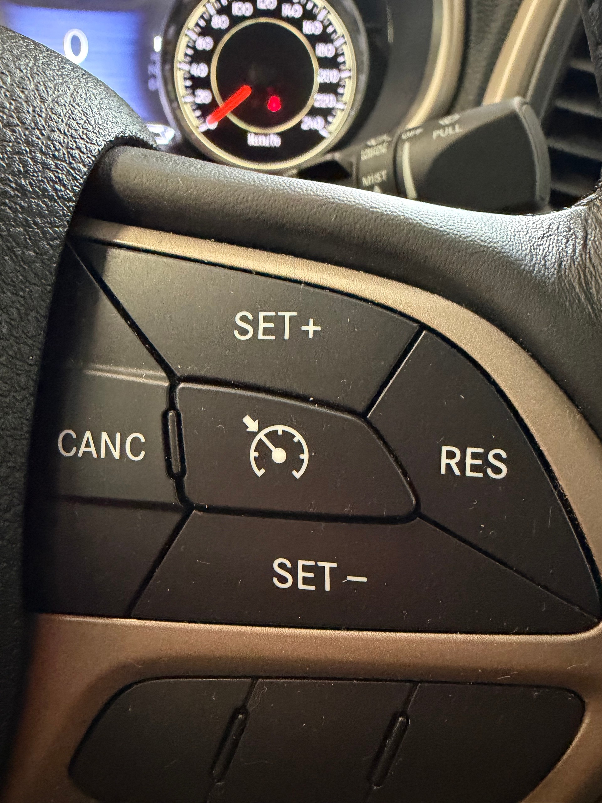 JEEP Limited 2.4 AWD-image-28