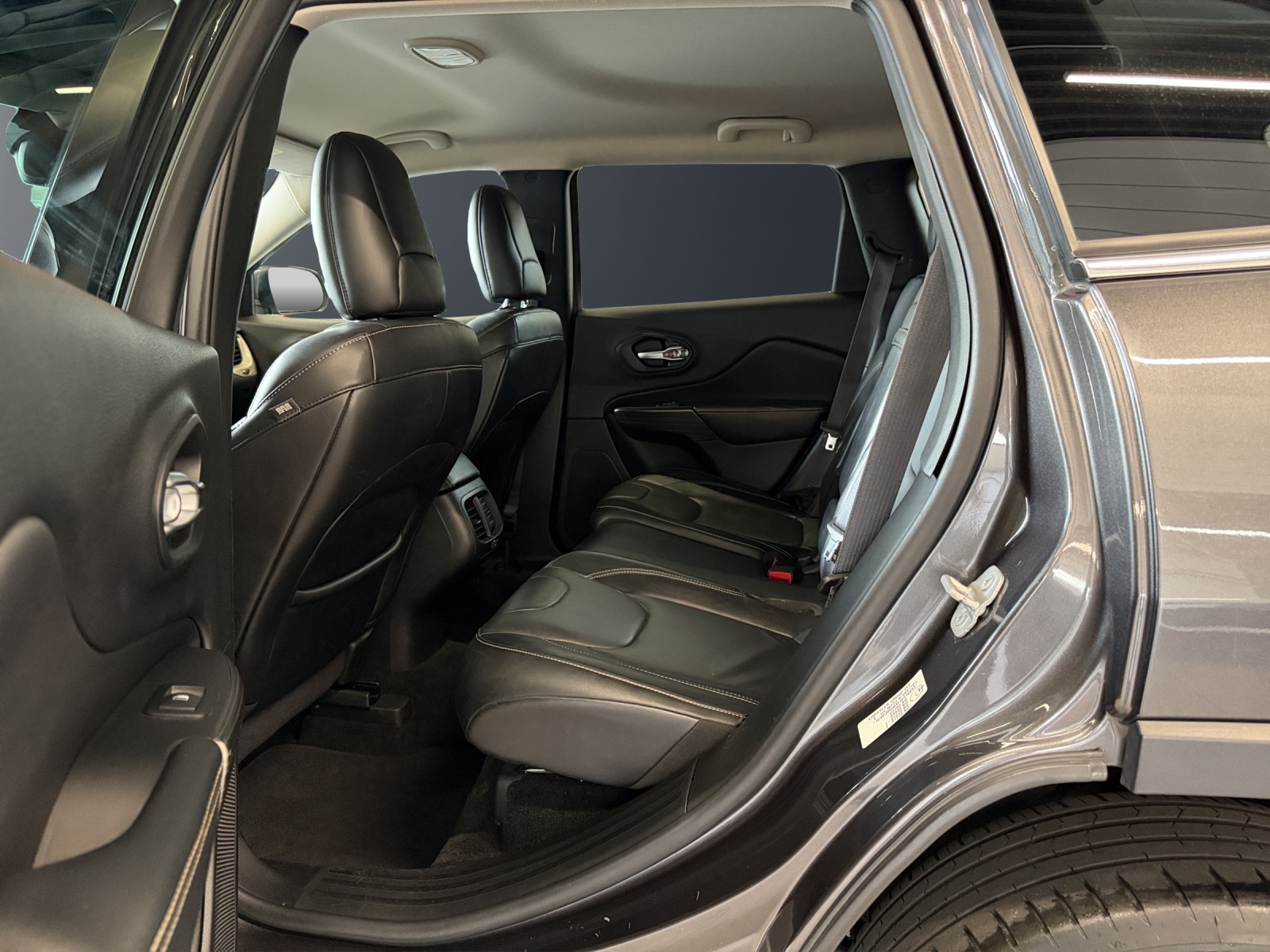 JEEP Limited 2.4 AWD-image-13
