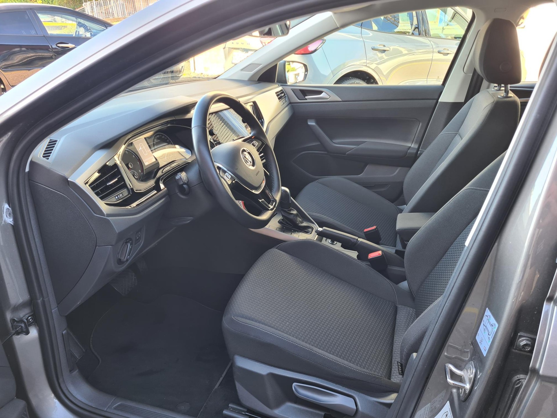 VW Polo 1.0 TSI BMT Comfortline DSG-image-5