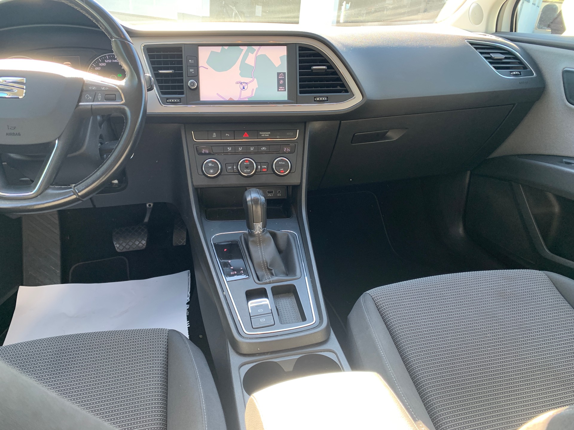 SEAT Leon ST 1.4 TSI Style DSG-image-4