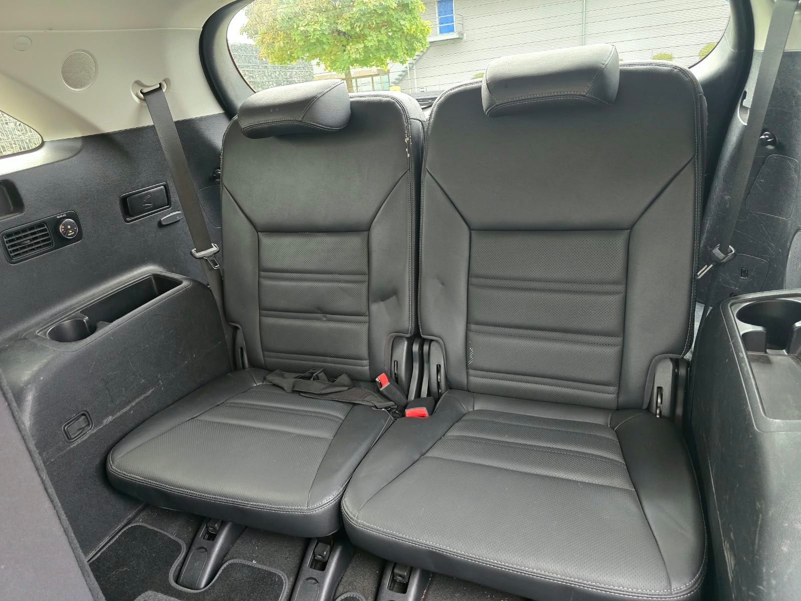 KIA Sorento 2.2 CRDI Style 7P. Automatic-image-8