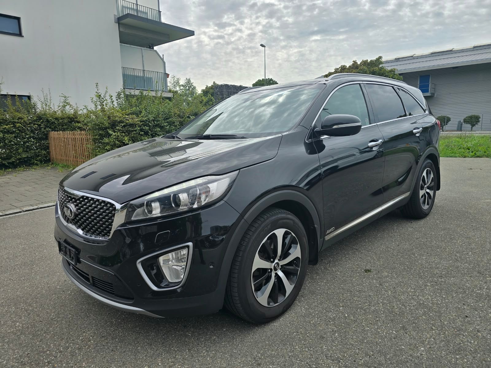 KIA Sorento 2.2 CRDI Style 7P. Automatic-image-0
