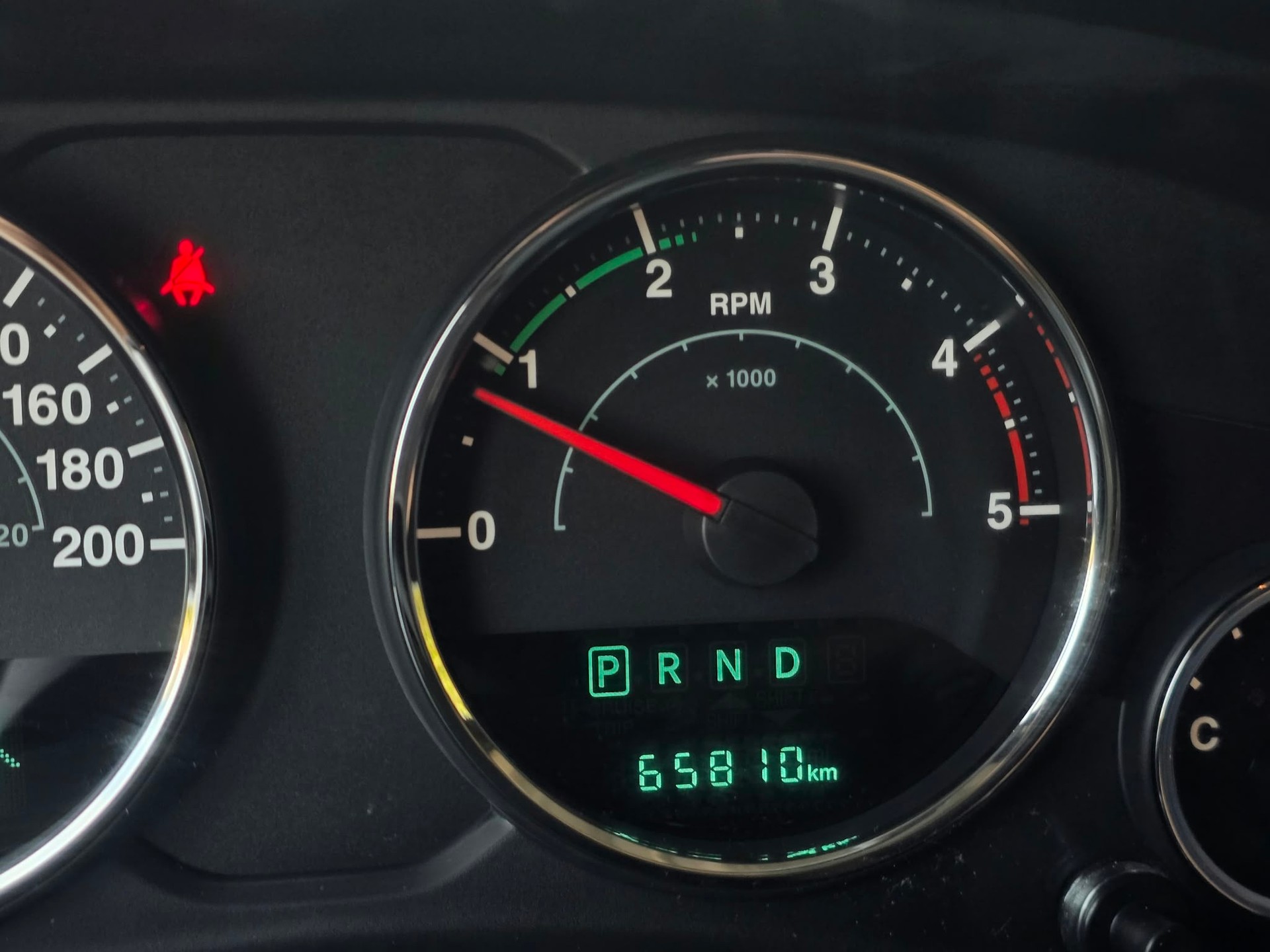 JEEP Wrangler 2.8 CRD Sahara Automatic hardtop-image-12