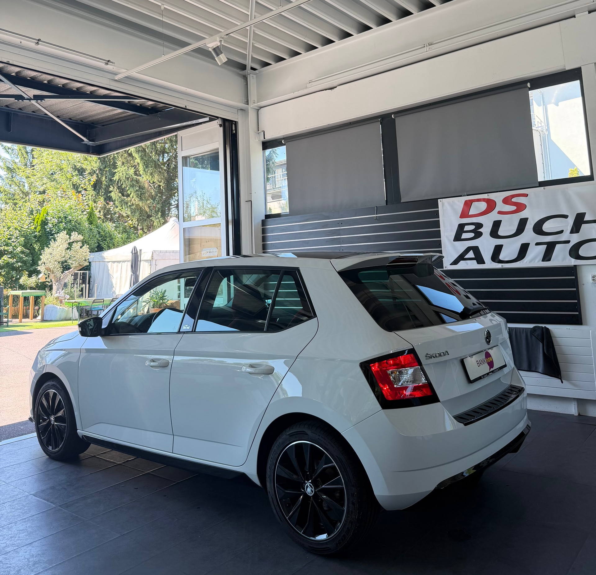 SKODA Fabia 1.2 TSI Monte Carlo DSG-image-4