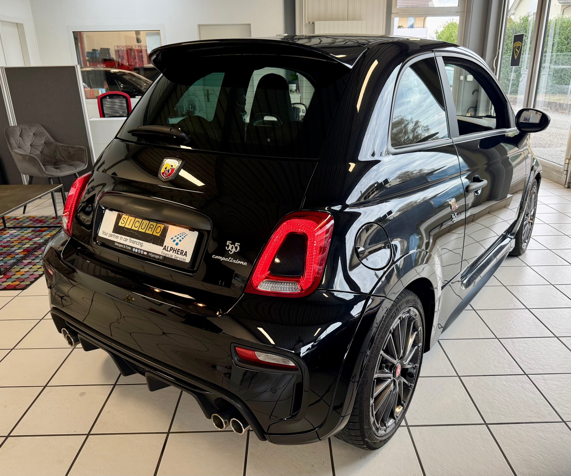 FIAT 595 1.4 16V Turbo Abarth Scorpion Legend Dualogic-image-10