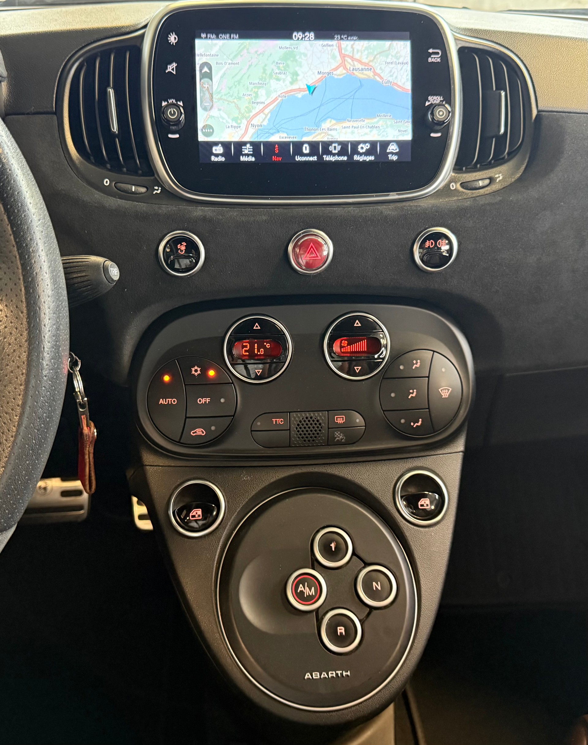 FIAT 595 1.4 16V Turbo Abarth Scorpion Legend Dualogic-image-20