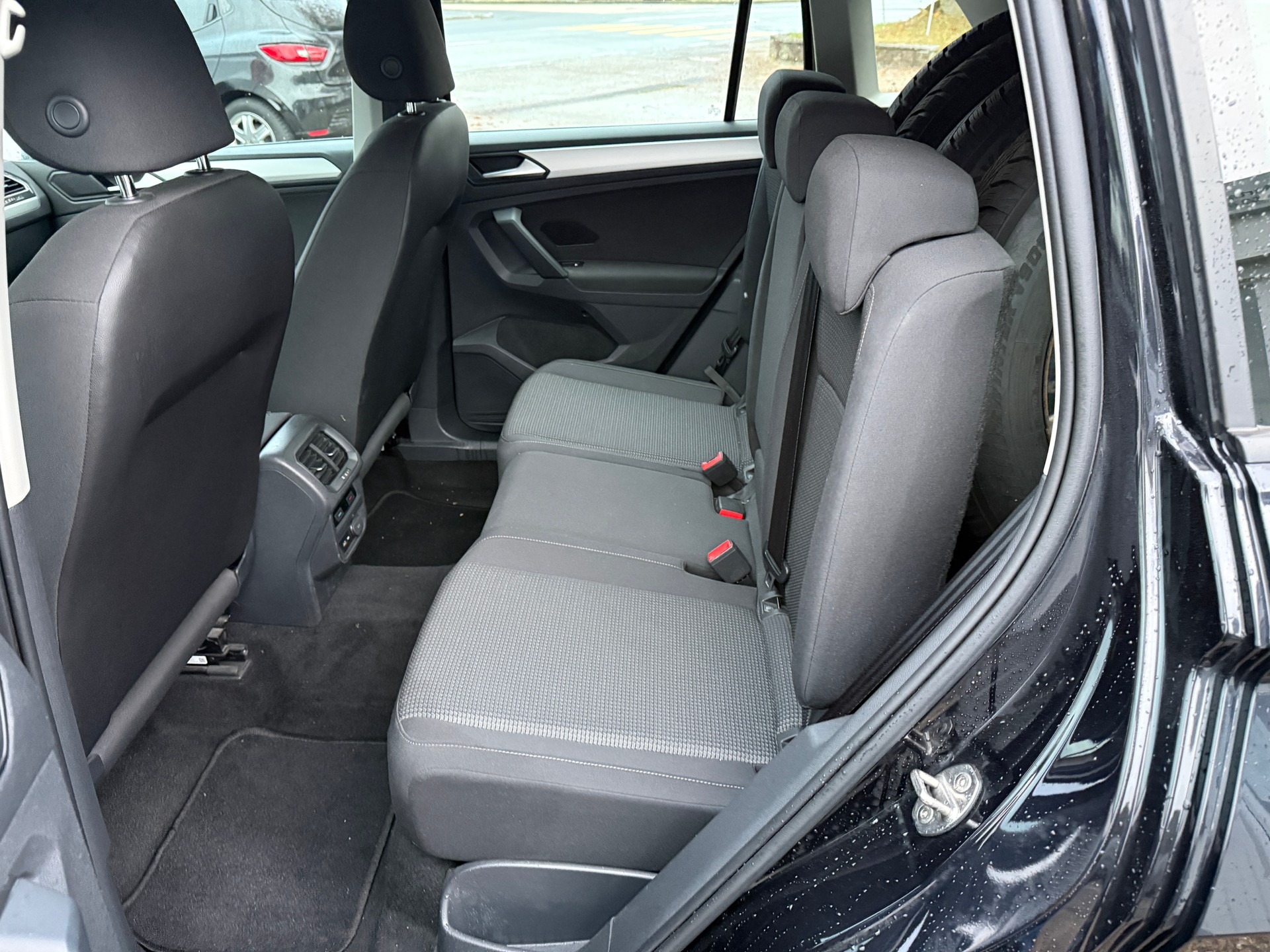 VW Tiguan 1.5TSI Evo Comfortline DSG-image-9