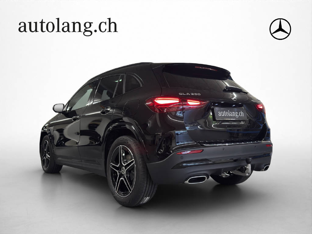 MERCEDES-BENZ GLA 250 Swiss Star-image-3