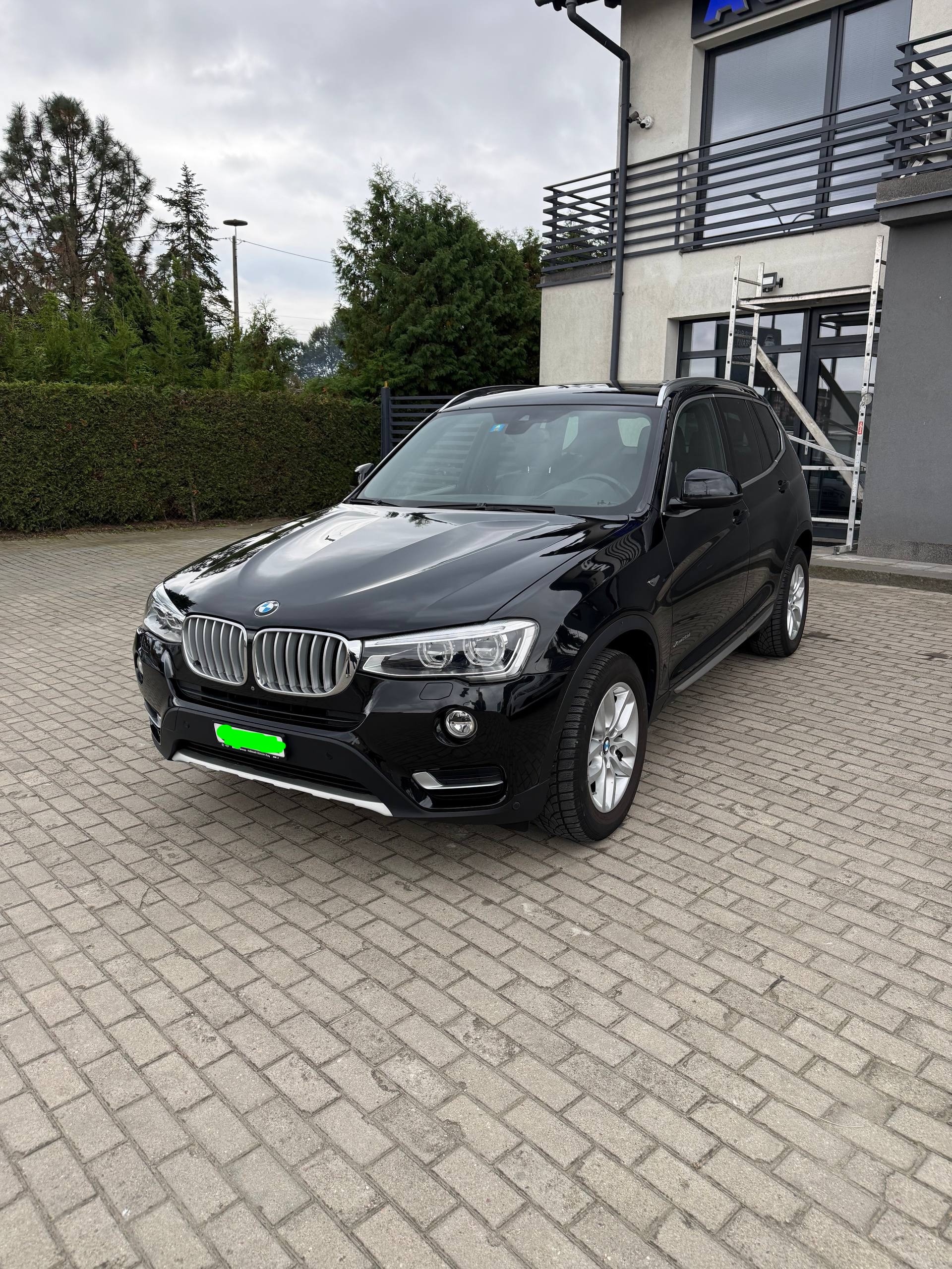 BMW 20d xDrive-image-0