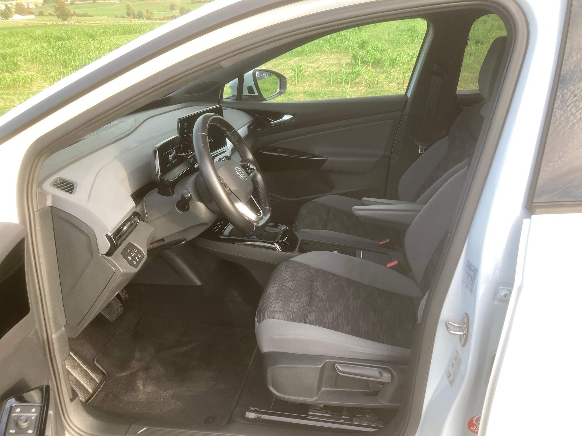 VW ID.4 Pro Performance 77 kWh mit Anhängerkupplung-image-9