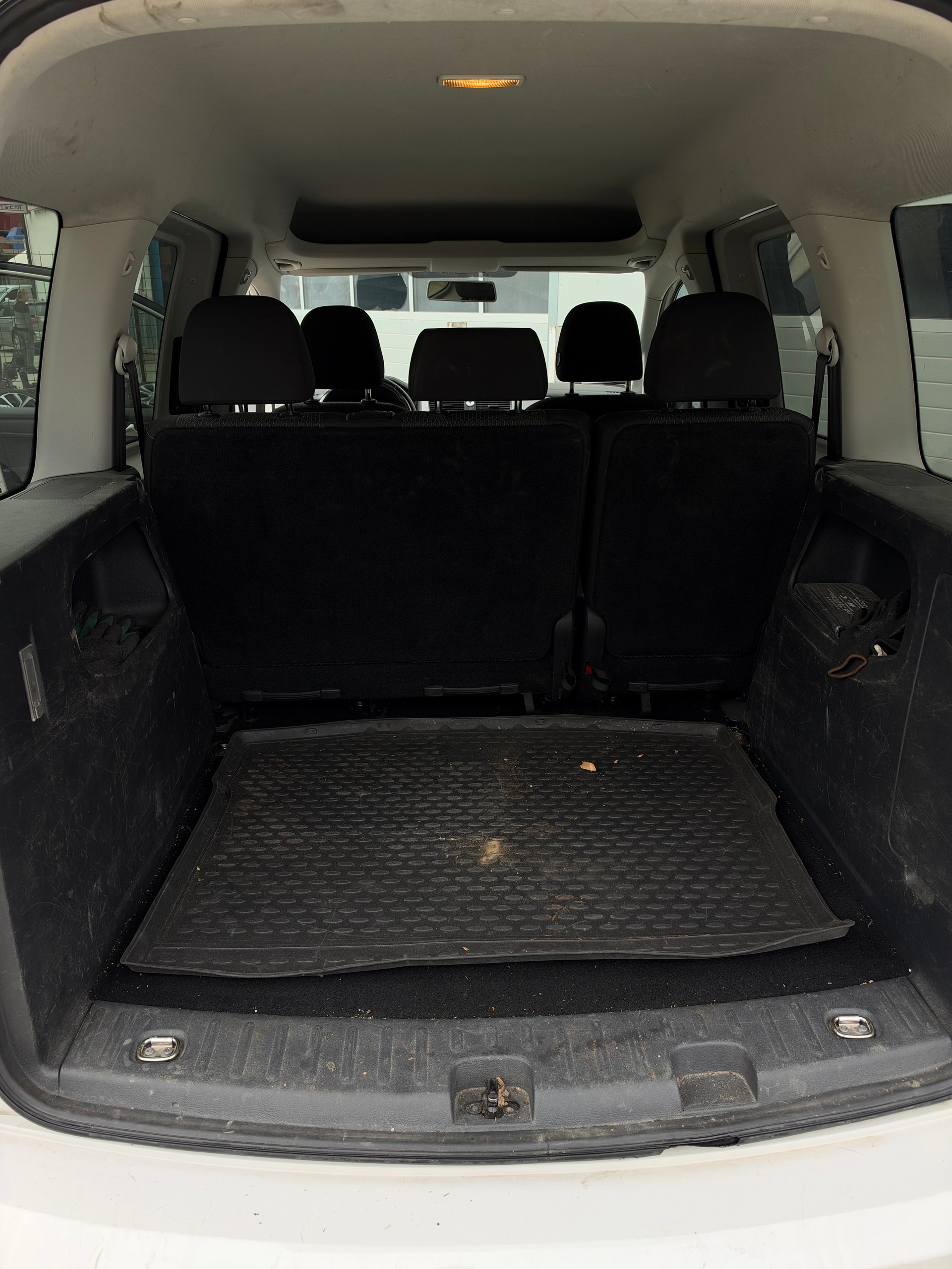 VW Caddy 1.2 TSI Trendline-image-10