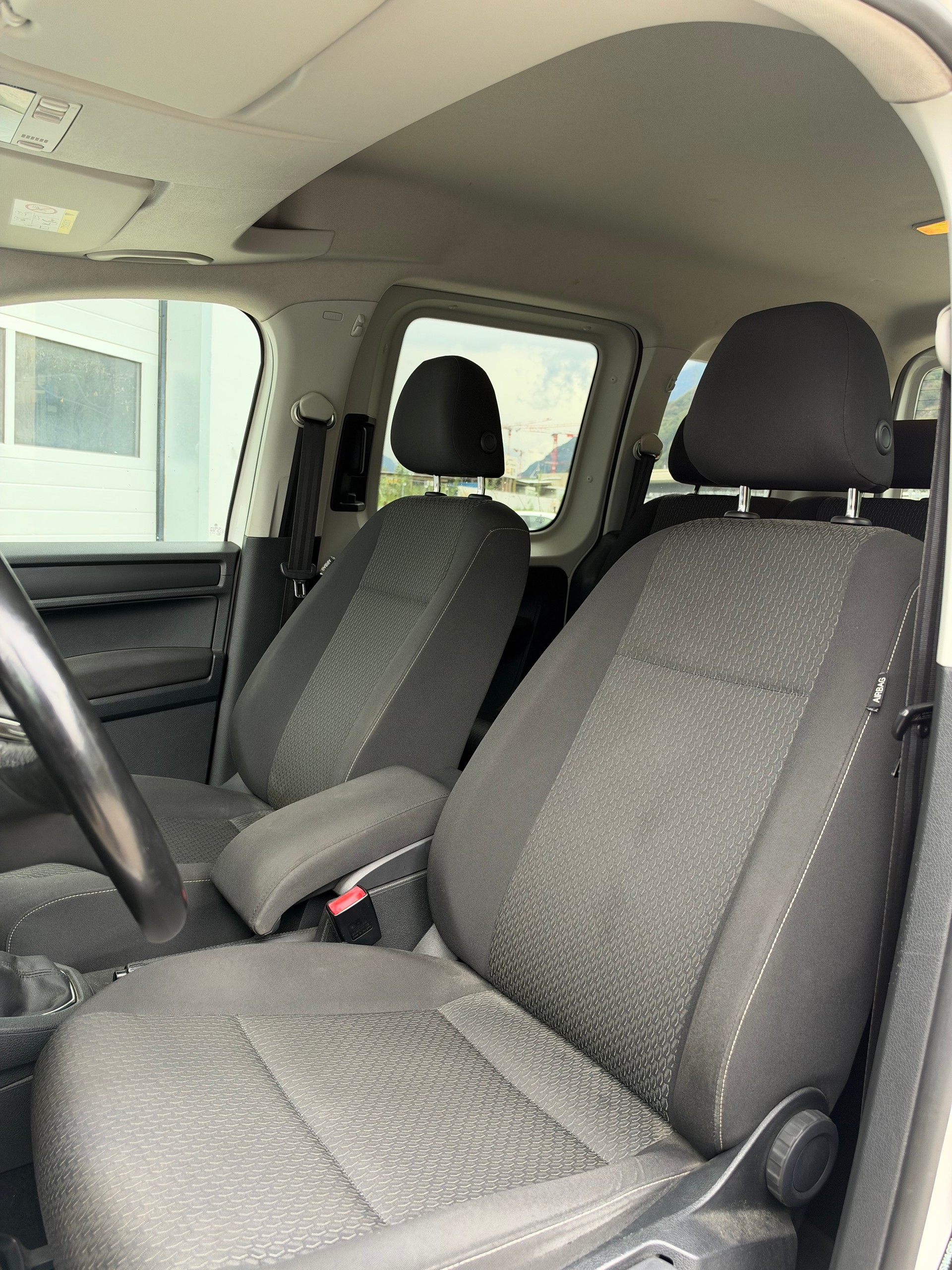 VW Caddy 1.2 TSI Trendline-image-7
