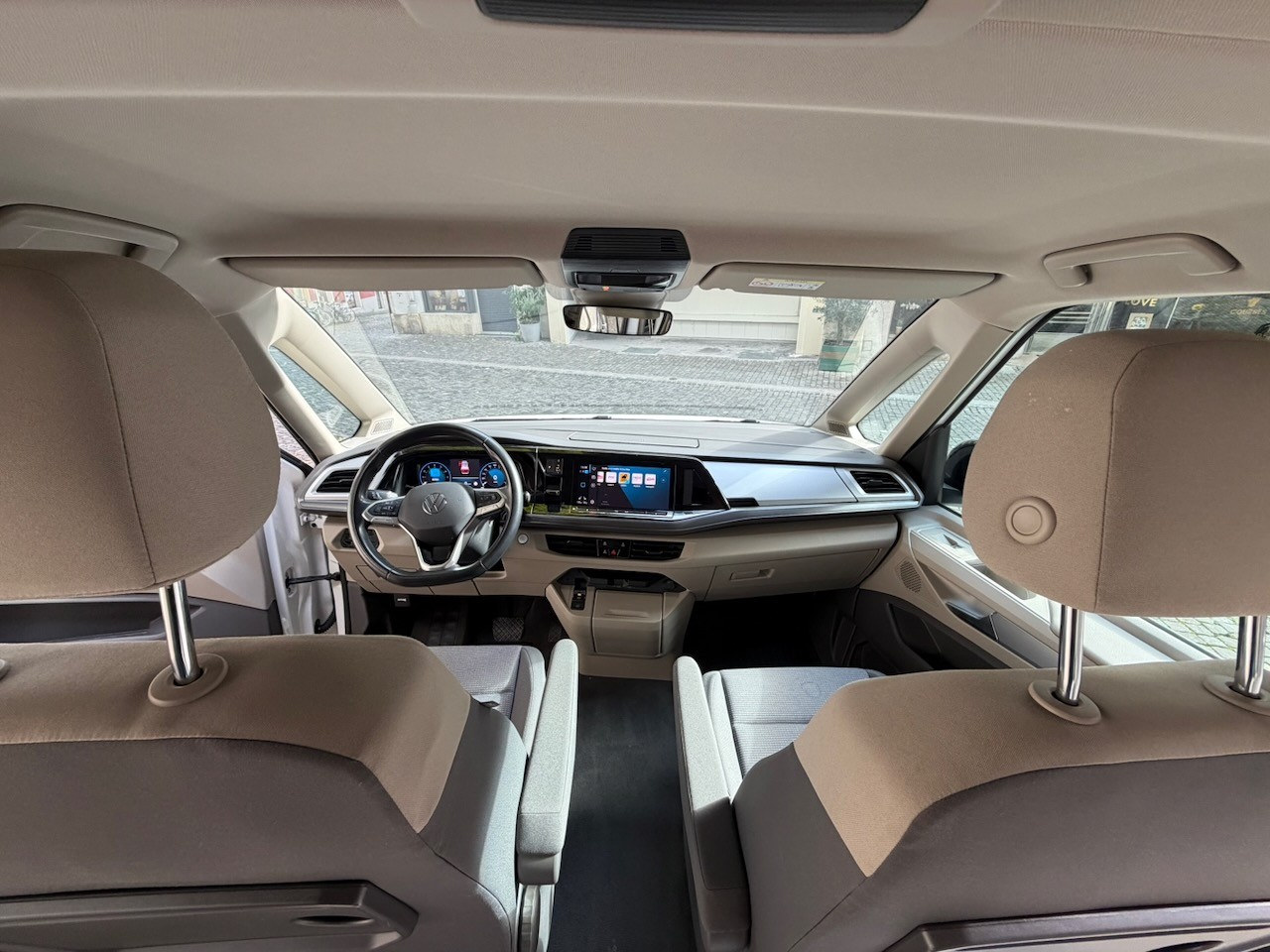 VW Multivan 2.0 TSI Liberty DSG Lang-image-13