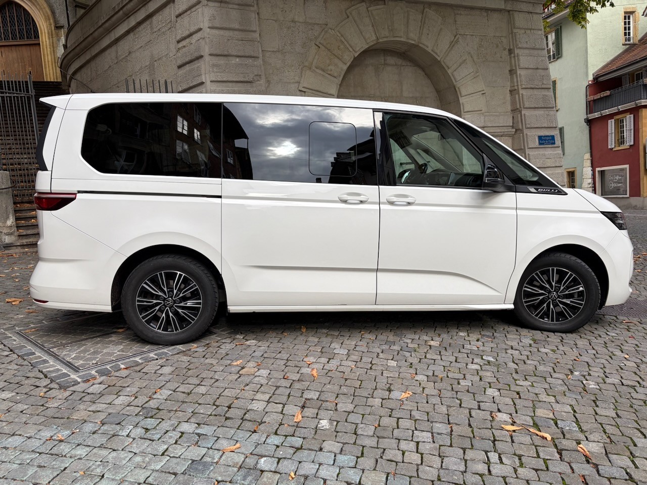 VW Multivan 2.0 TSI Liberty DSG Lang-image-2