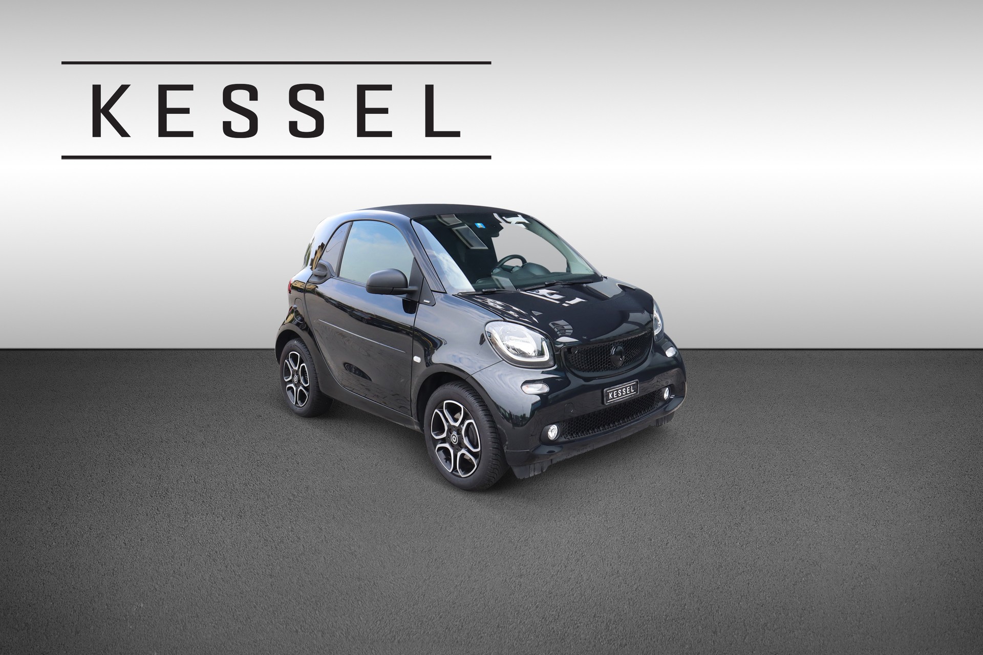 SMART fortwo-image-0