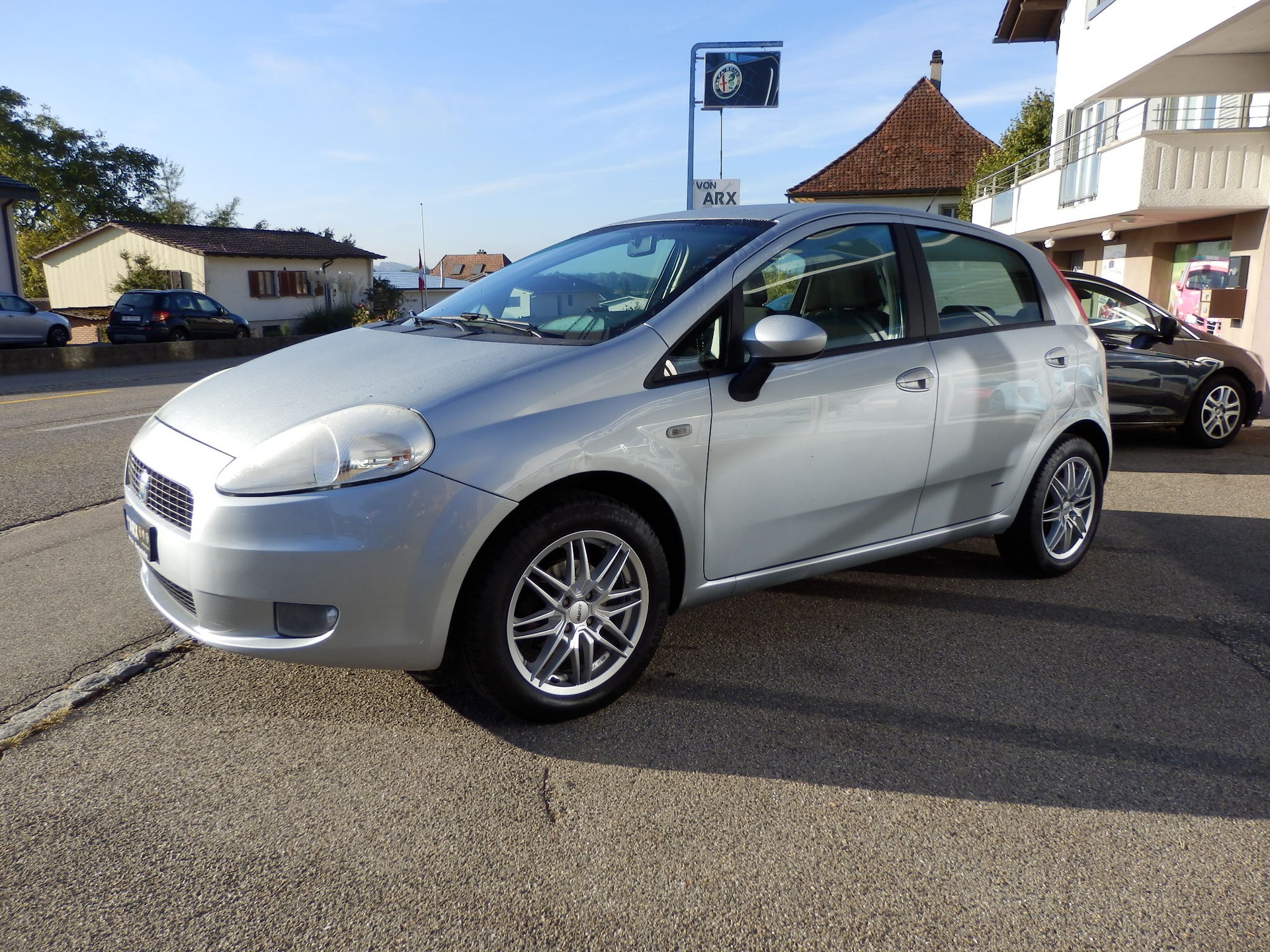 FIAT Punto 1.4 Emotion-image-3