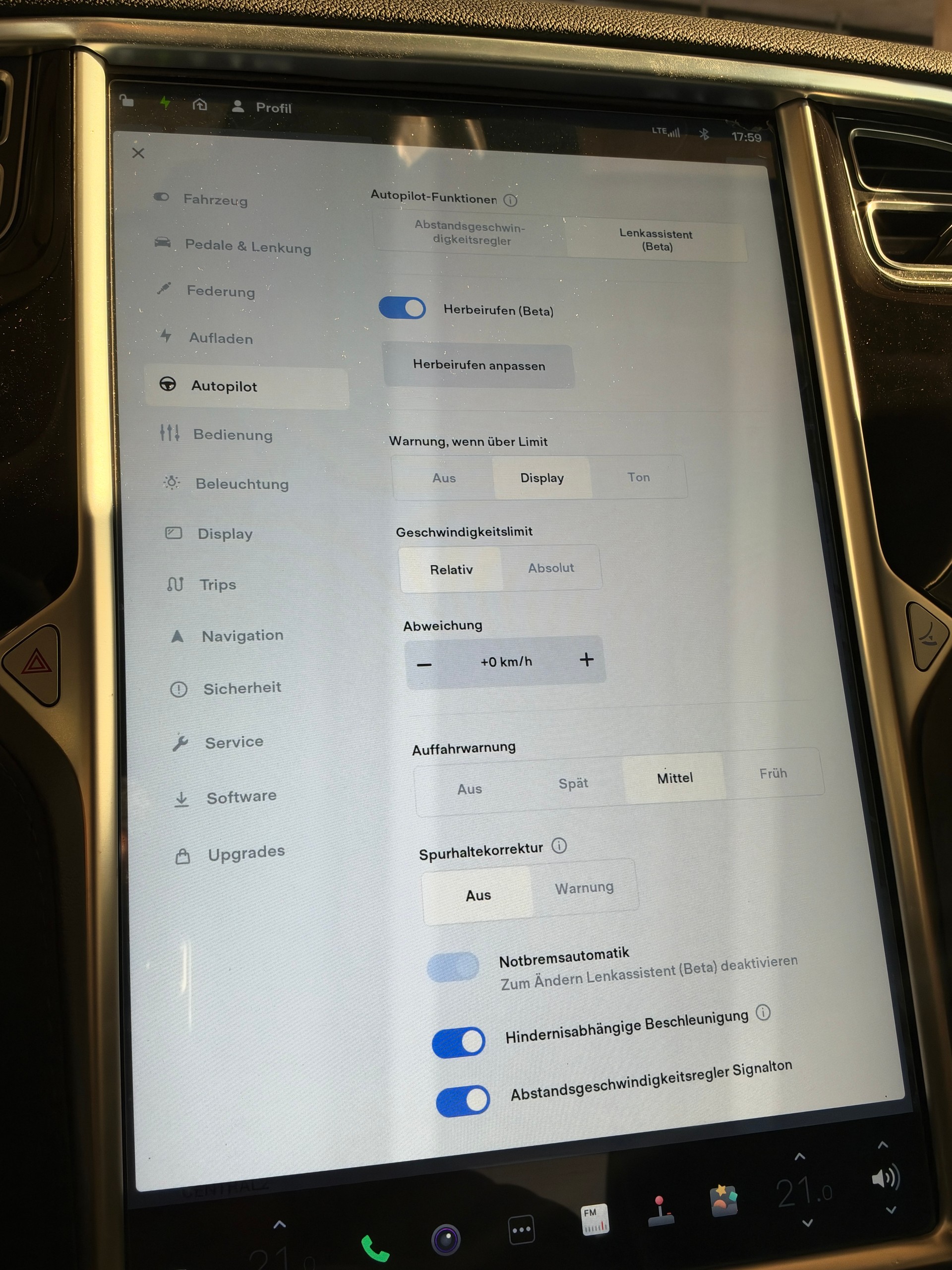TESLA Model S 85 D / *FREE Lifetime Supercharging SC01*-image-15