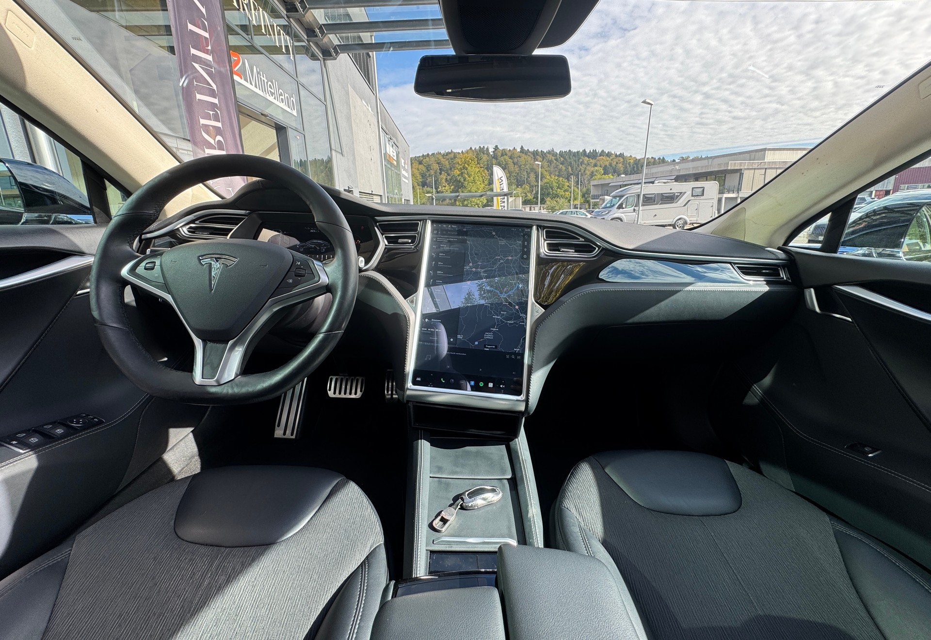 TESLA Model S 85 D / *FREE Lifetime Supercharging SC01*-image-7