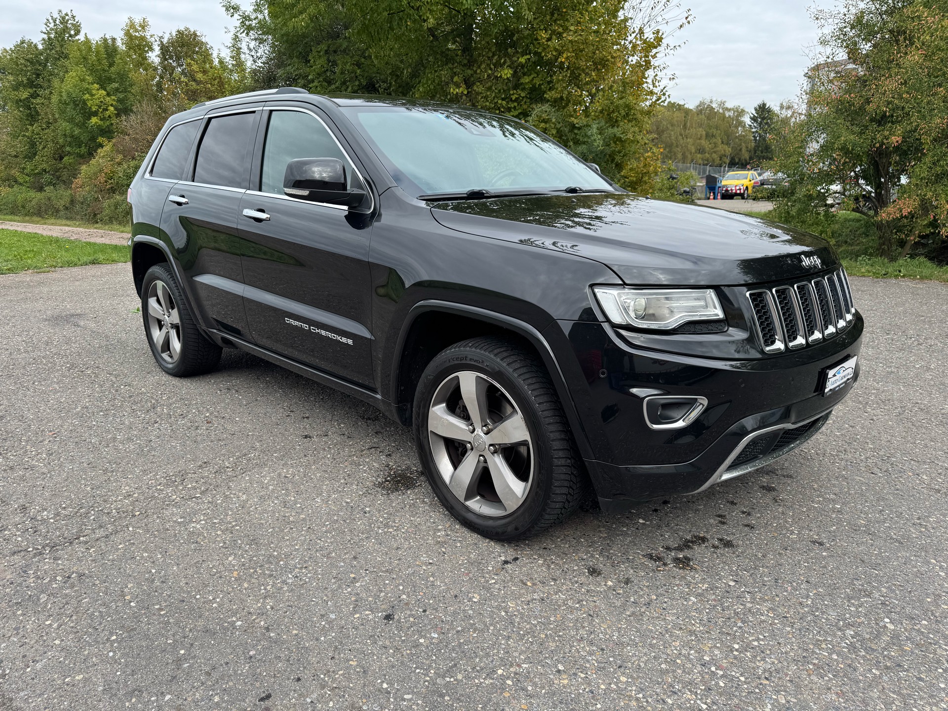 JEEP Grand Cherokee 3.0 CRD Overland Automatic-image-1