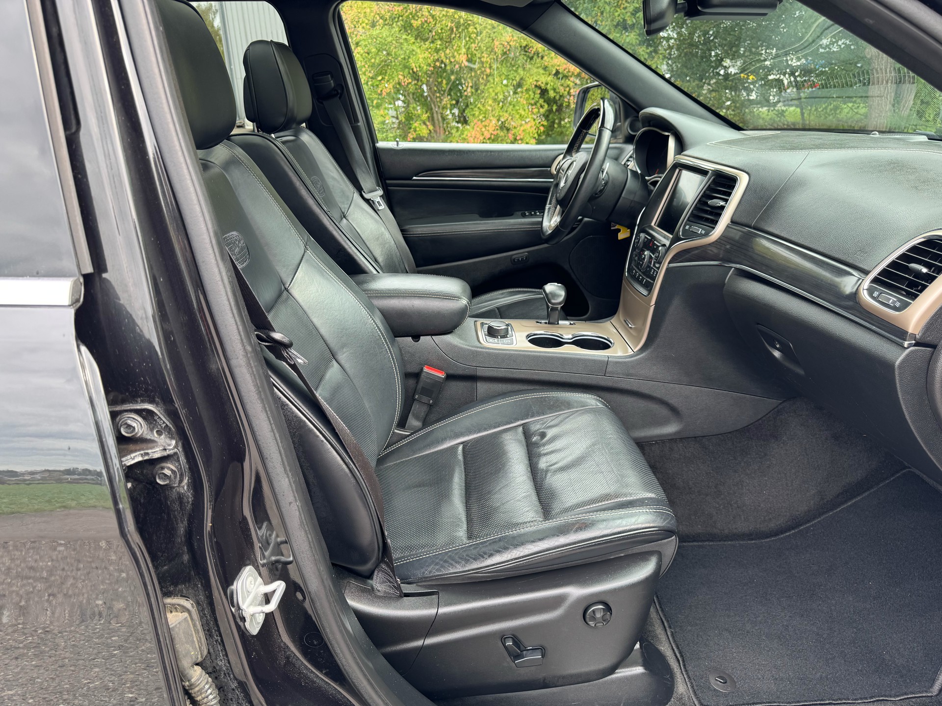 JEEP Grand Cherokee 3.0 CRD Overland Automatic-image-11