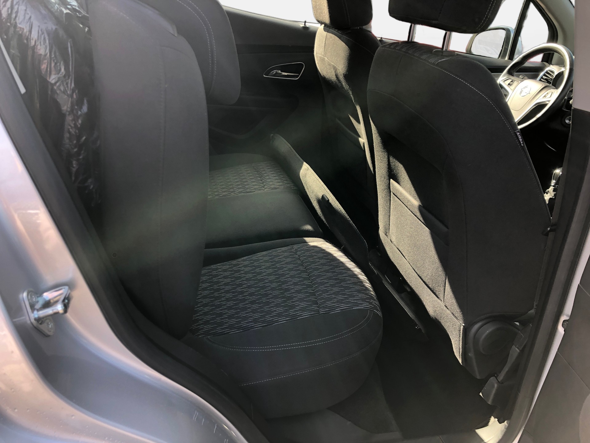 OPEL Mokka 1.4i 16V Turbo Enjoy 4WD-image-8