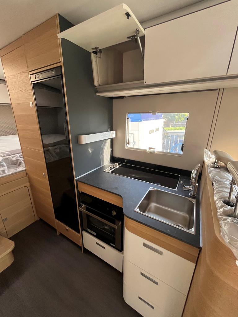 ADRIA Coral XL 650 SP-image-3