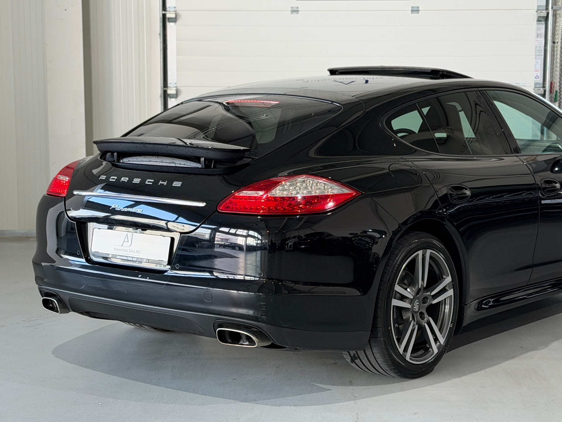 PORSCHE Panamera 3.0 Diesel Tiptronic-image-5