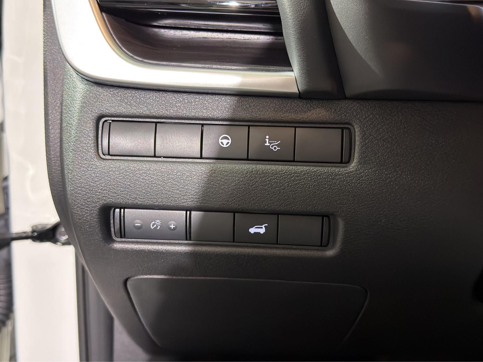 NISSAN X-Trail 1.5 VC-T e-Power 4WD 7 Sitze Tekna+-image-19